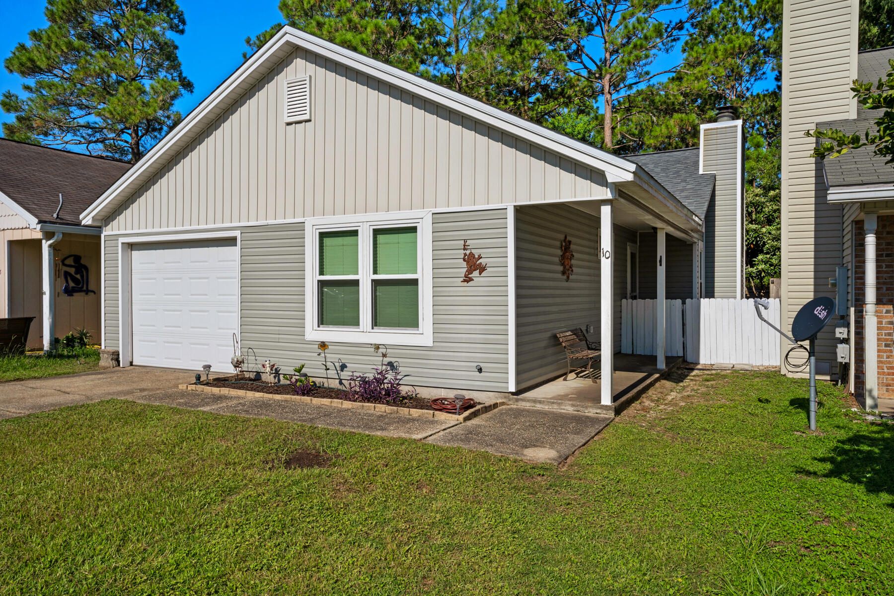 KELLY HILL ESTATES - Residential Lease