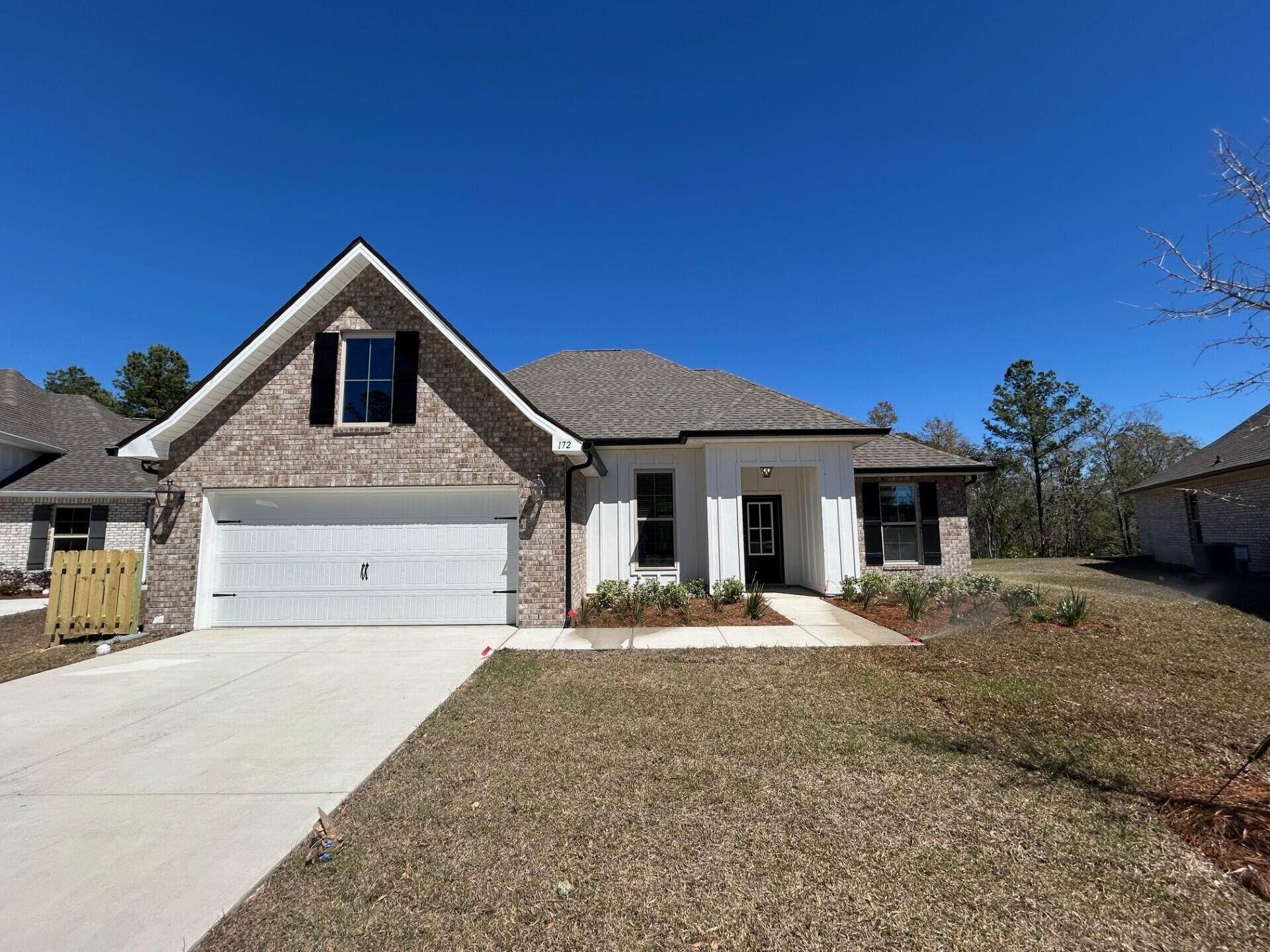 HAMMOCK BAY - BIRD SONG - Residential