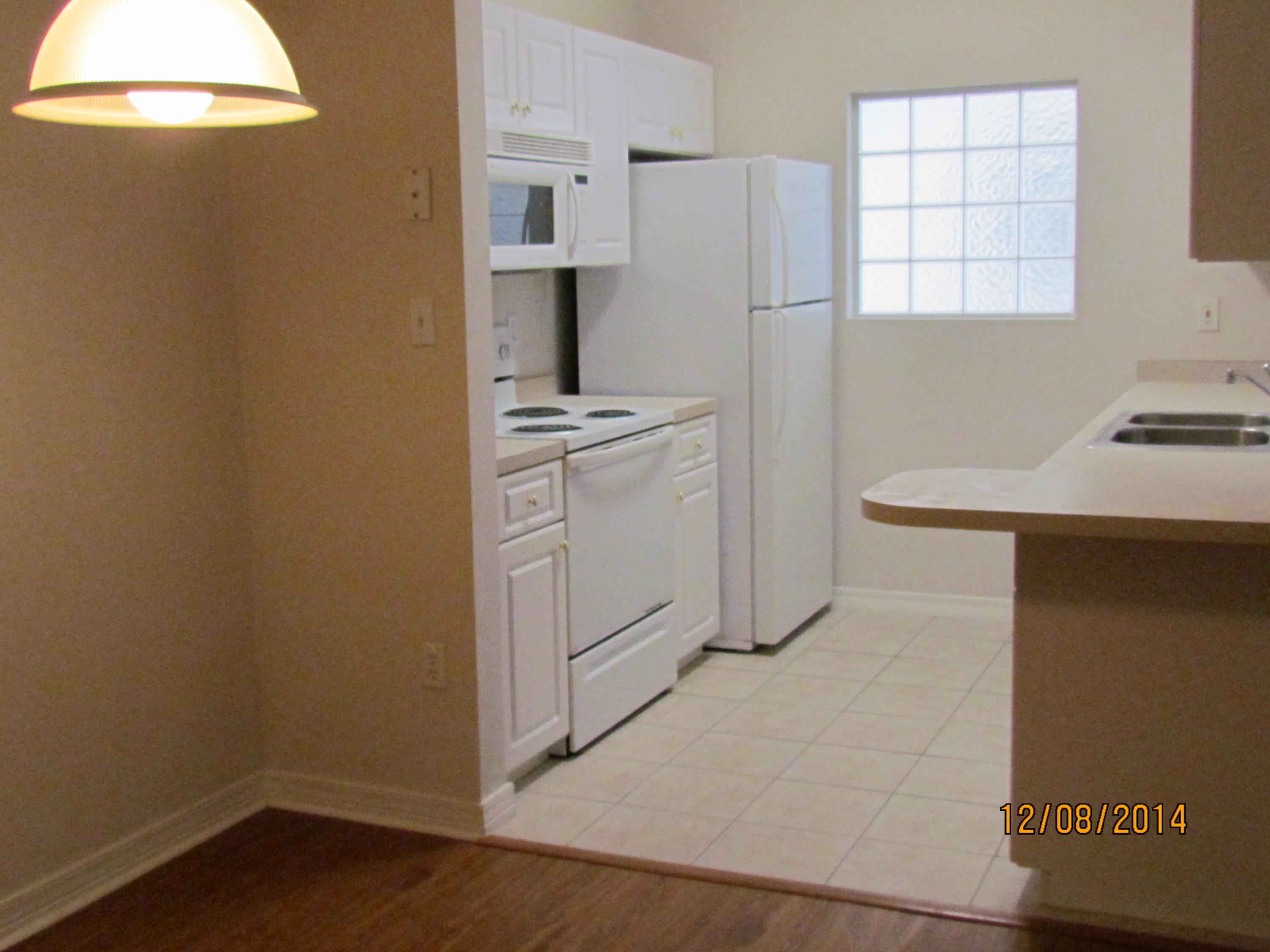 THE OAKS AT NICEVILLE PH I - Residential Lease