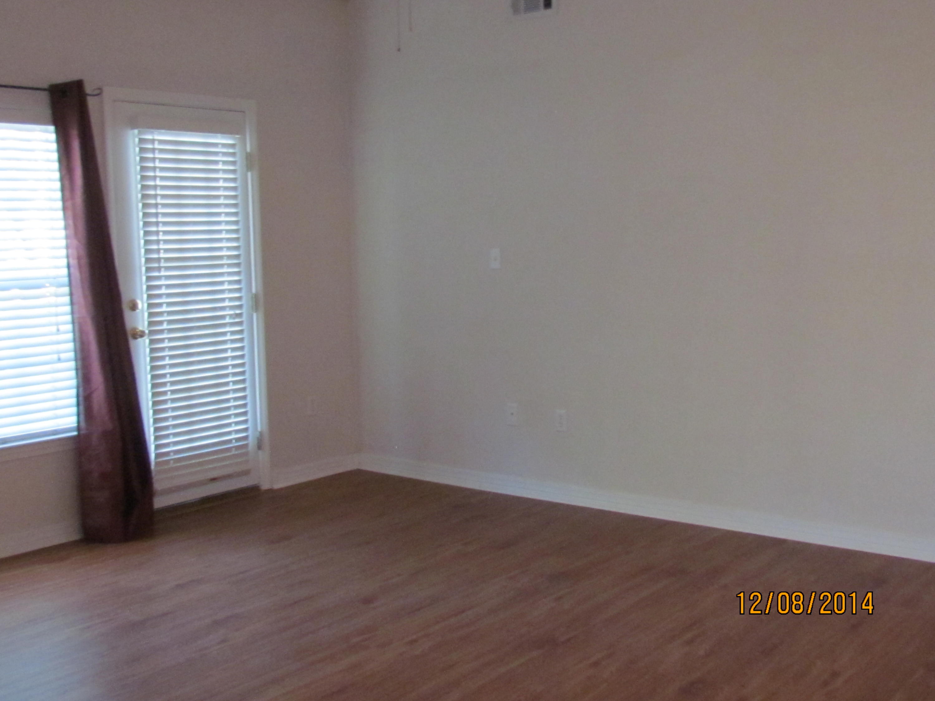 THE OAKS AT NICEVILLE PH I - Residential Lease