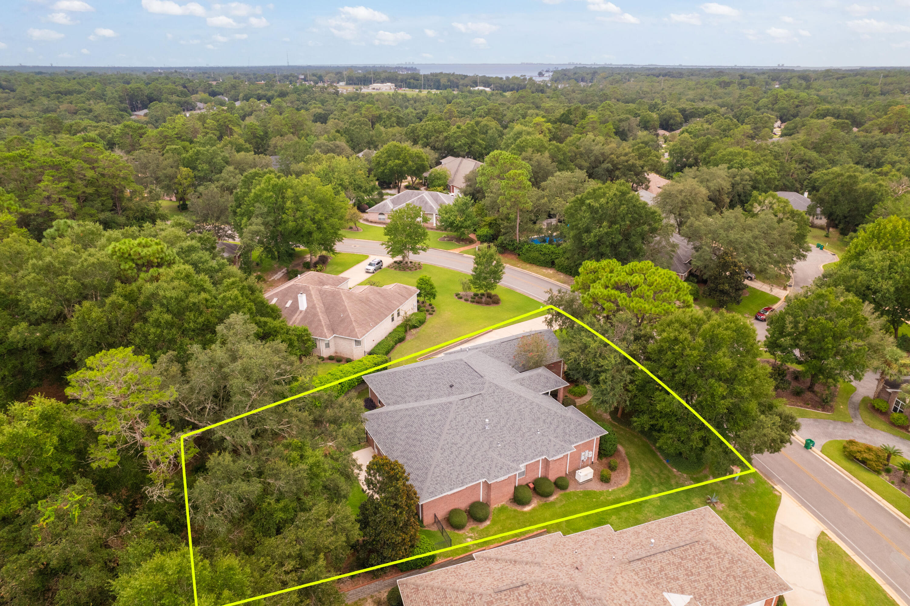 ROCKY BAYOU COUNTRY CLUB ESTATES 9 - Residential