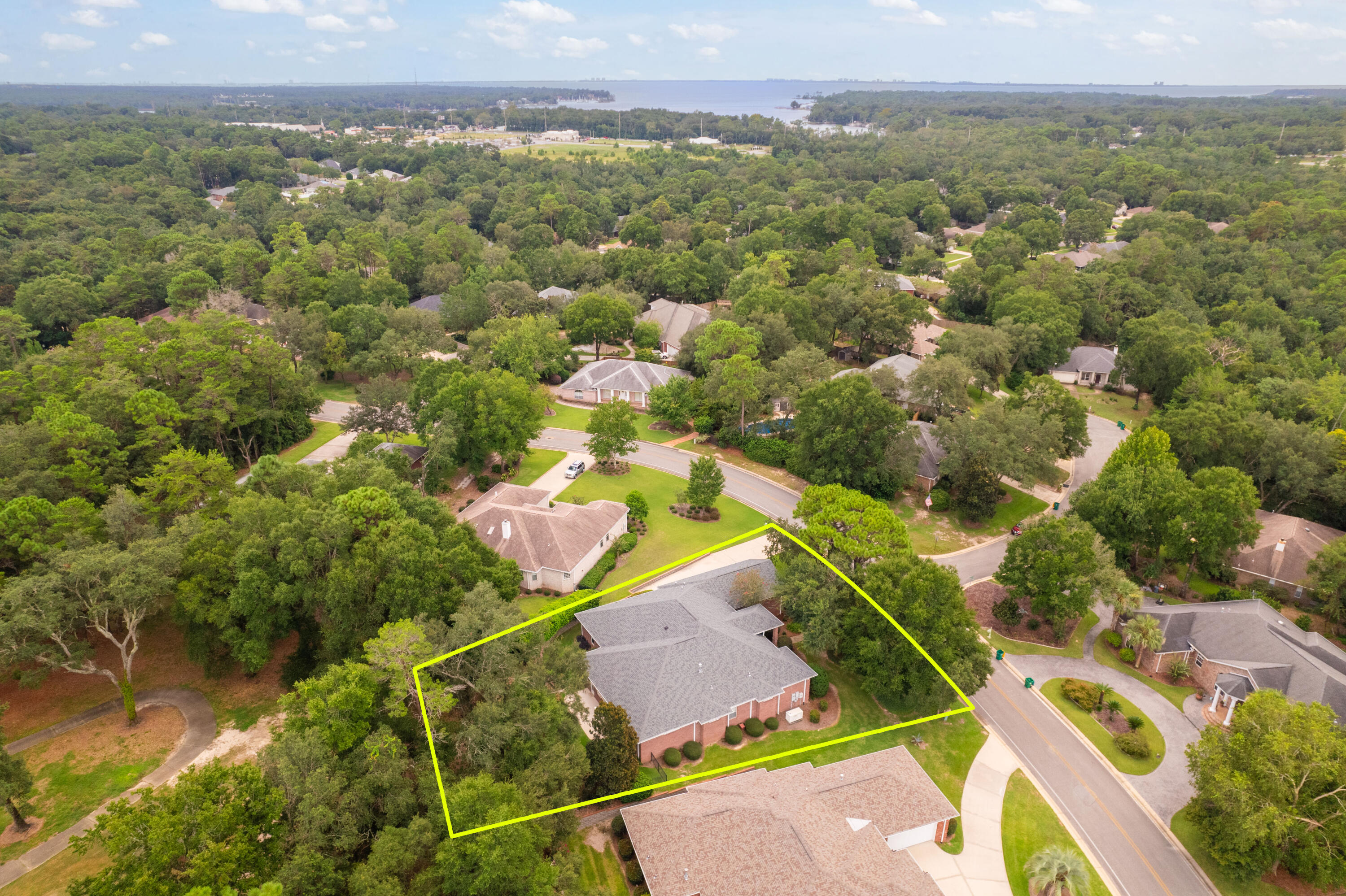 ROCKY BAYOU COUNTRY CLUB ESTATES 9 - Residential