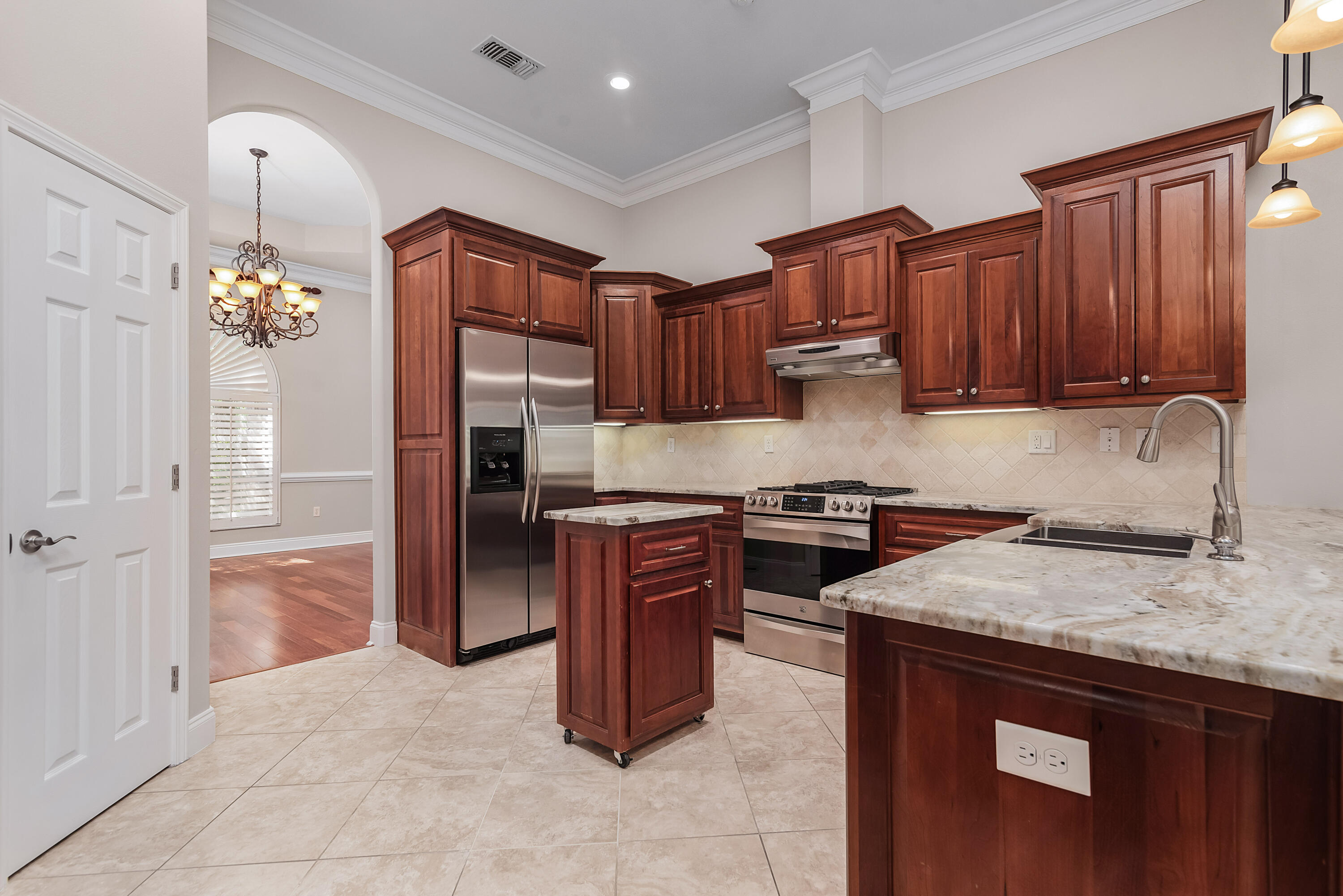 ROCKY BAYOU COUNTRY CLUB ESTATES 9 - Residential