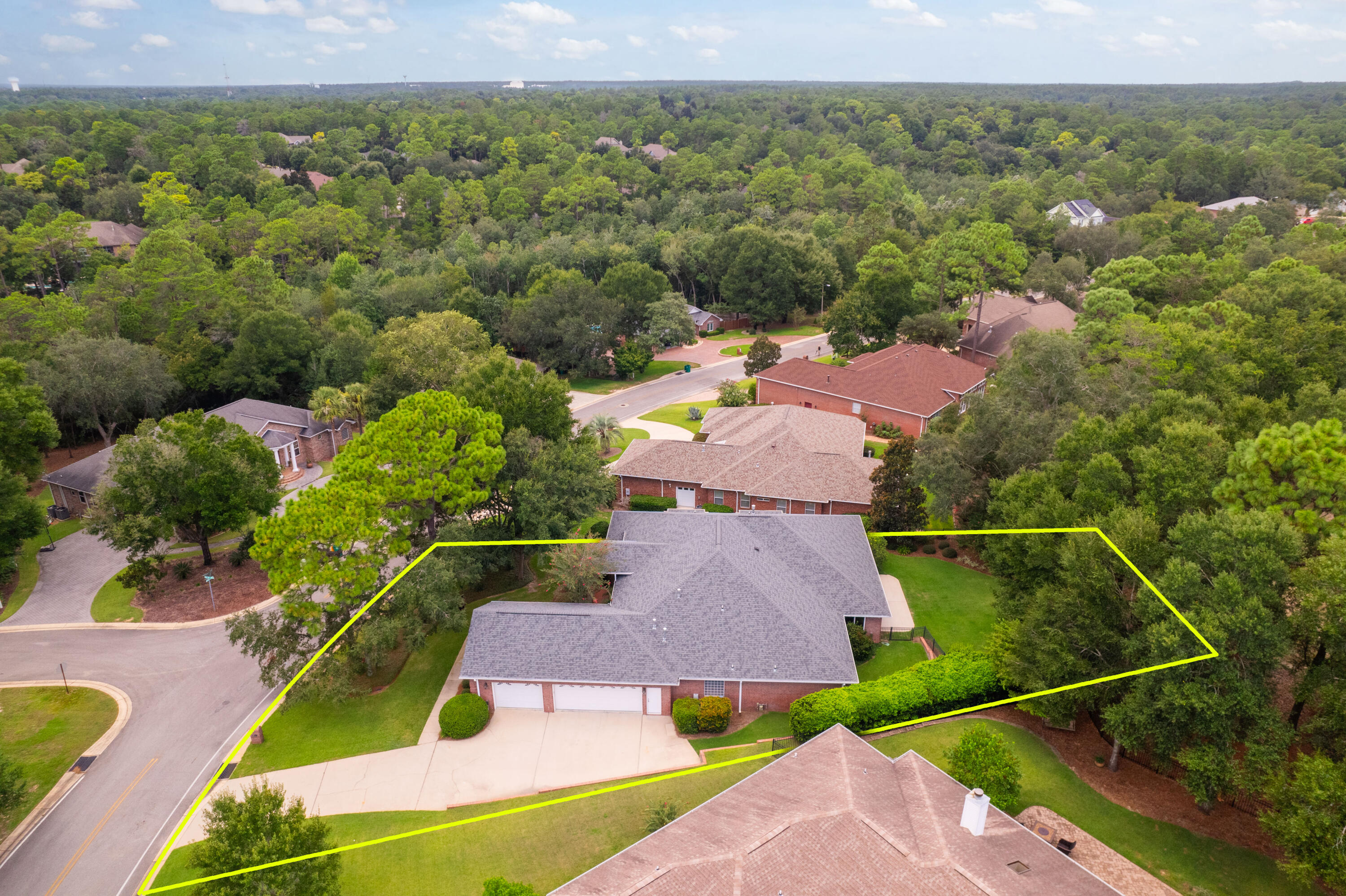 ROCKY BAYOU COUNTRY CLUB ESTATES 9 - Residential