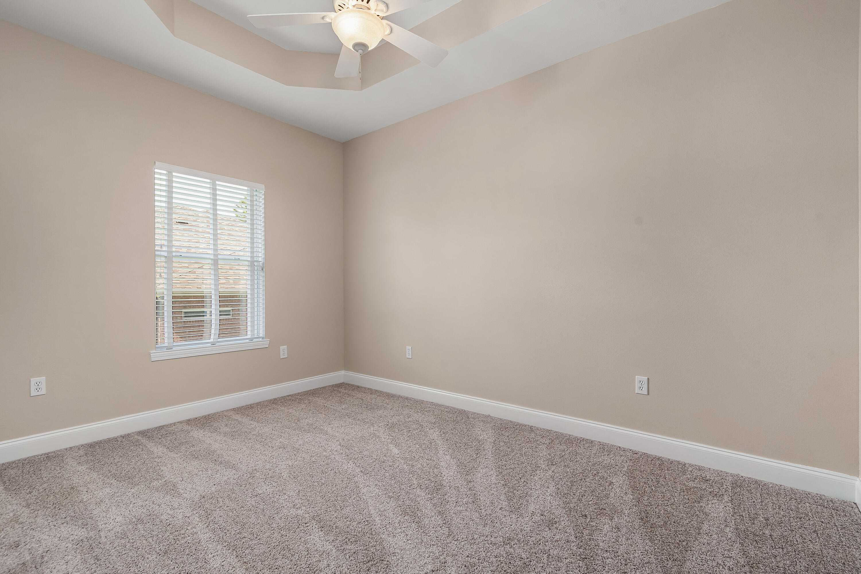 ROCKY BAYOU COUNTRY CLUB ESTATES 9 - Residential