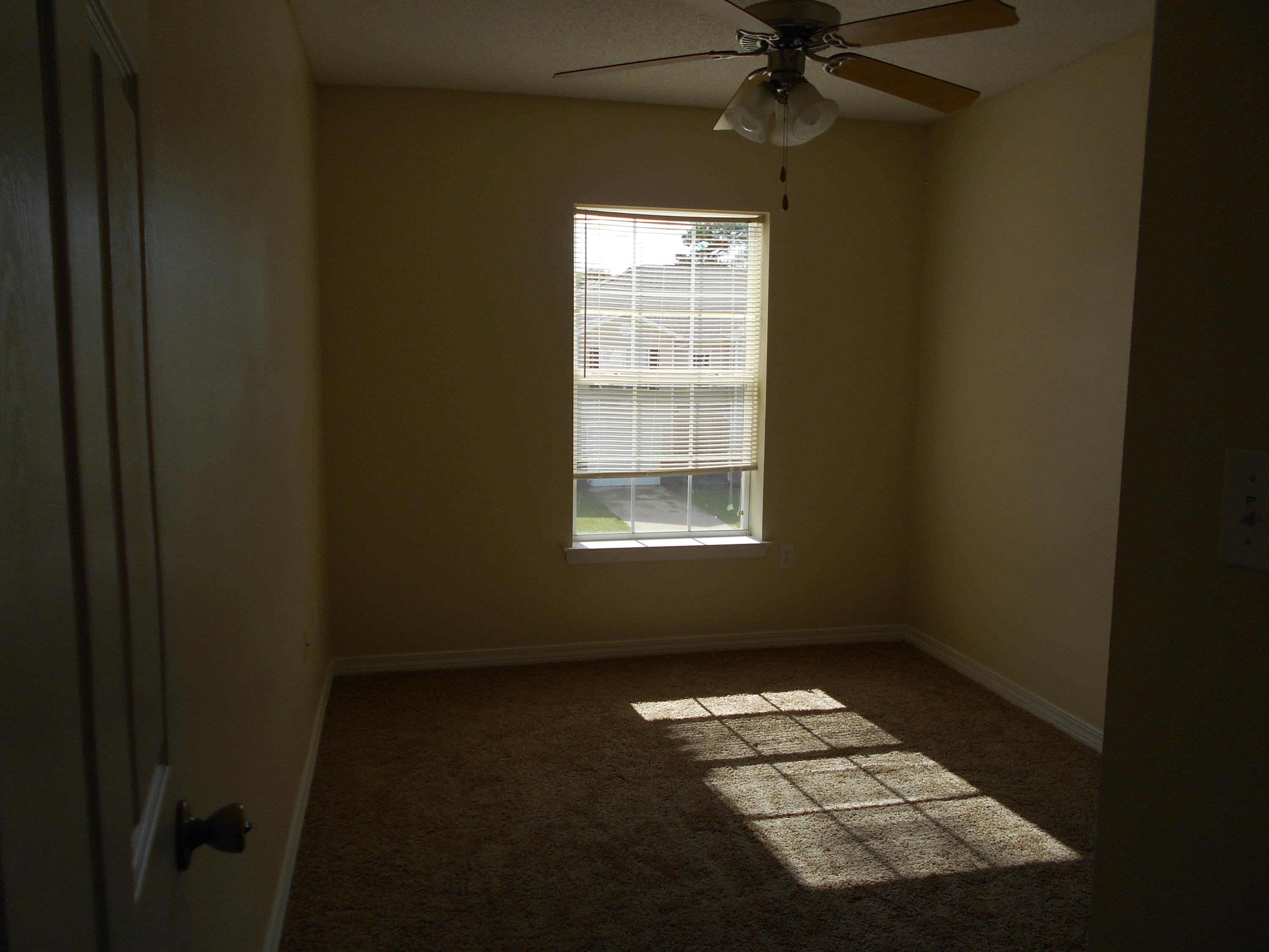 SHILOH PLACE T/H - Residential Lease