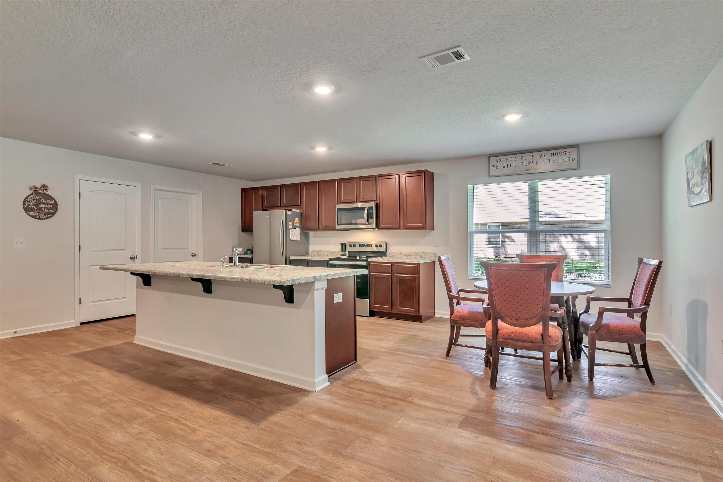 ASHTIN ESTATES - Residential