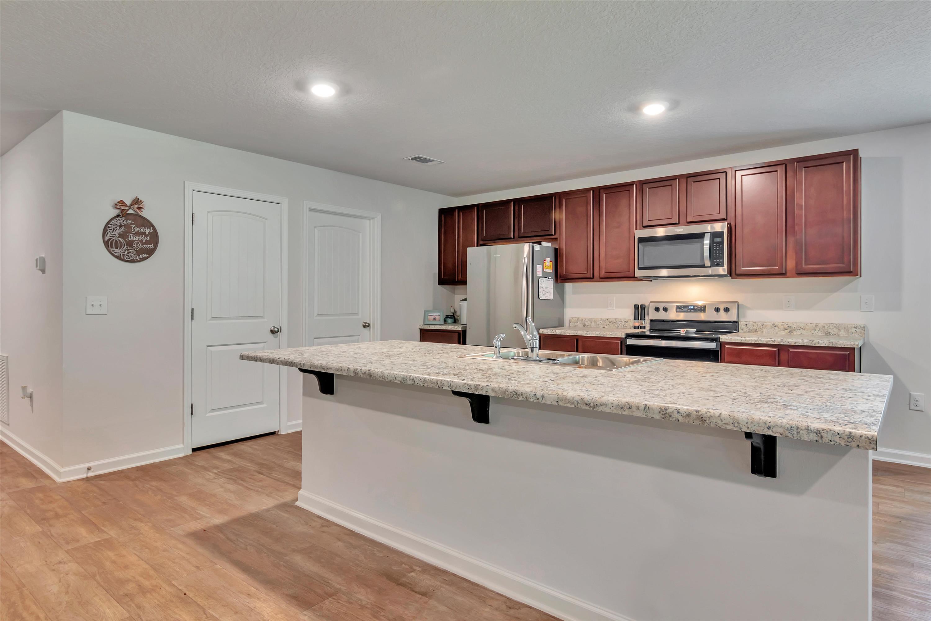 ASHTIN ESTATES - Residential