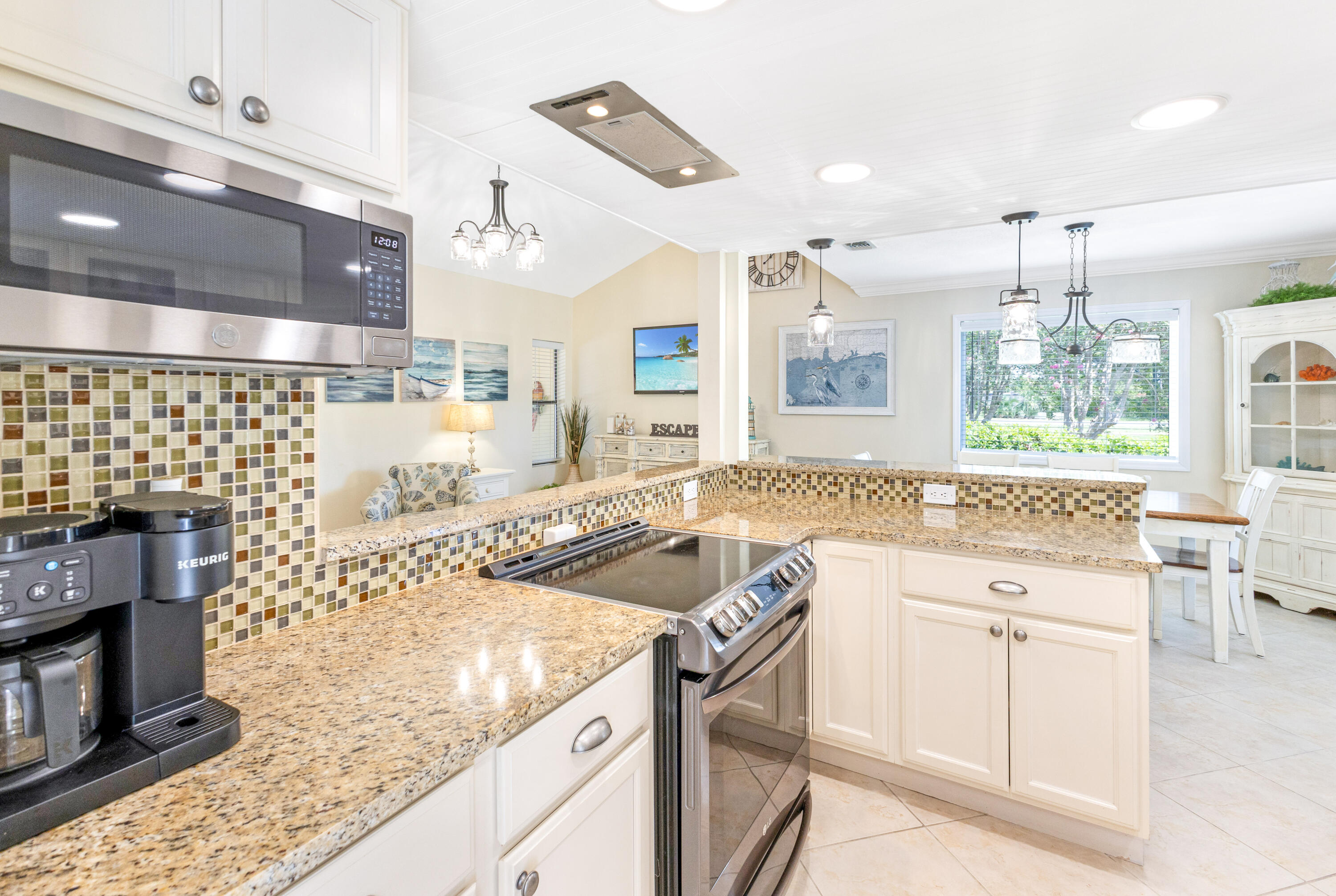 BAYOU VILLAGE CONDO PH 2 - Residential