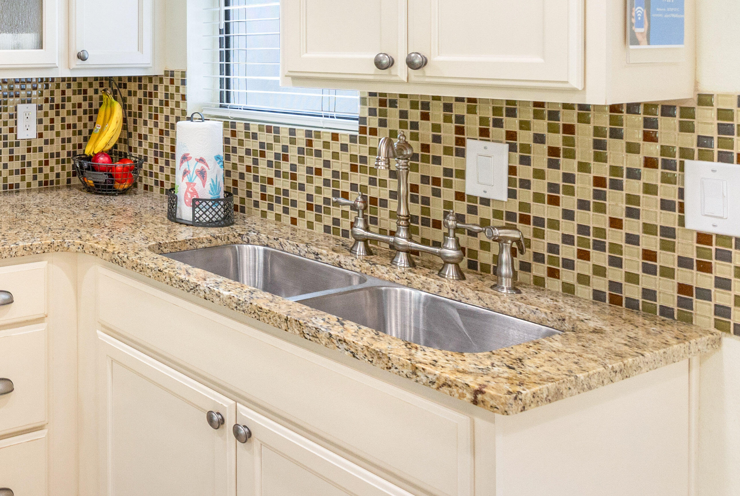 BAYOU VILLAGE CONDO PH 2 - Residential