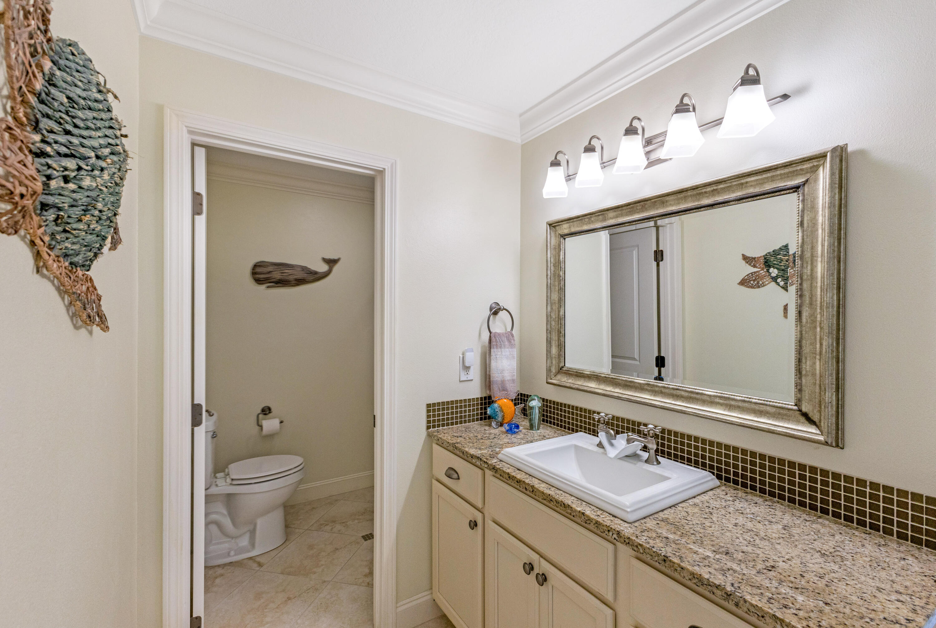 BAYOU VILLAGE CONDO PH 2 - Residential