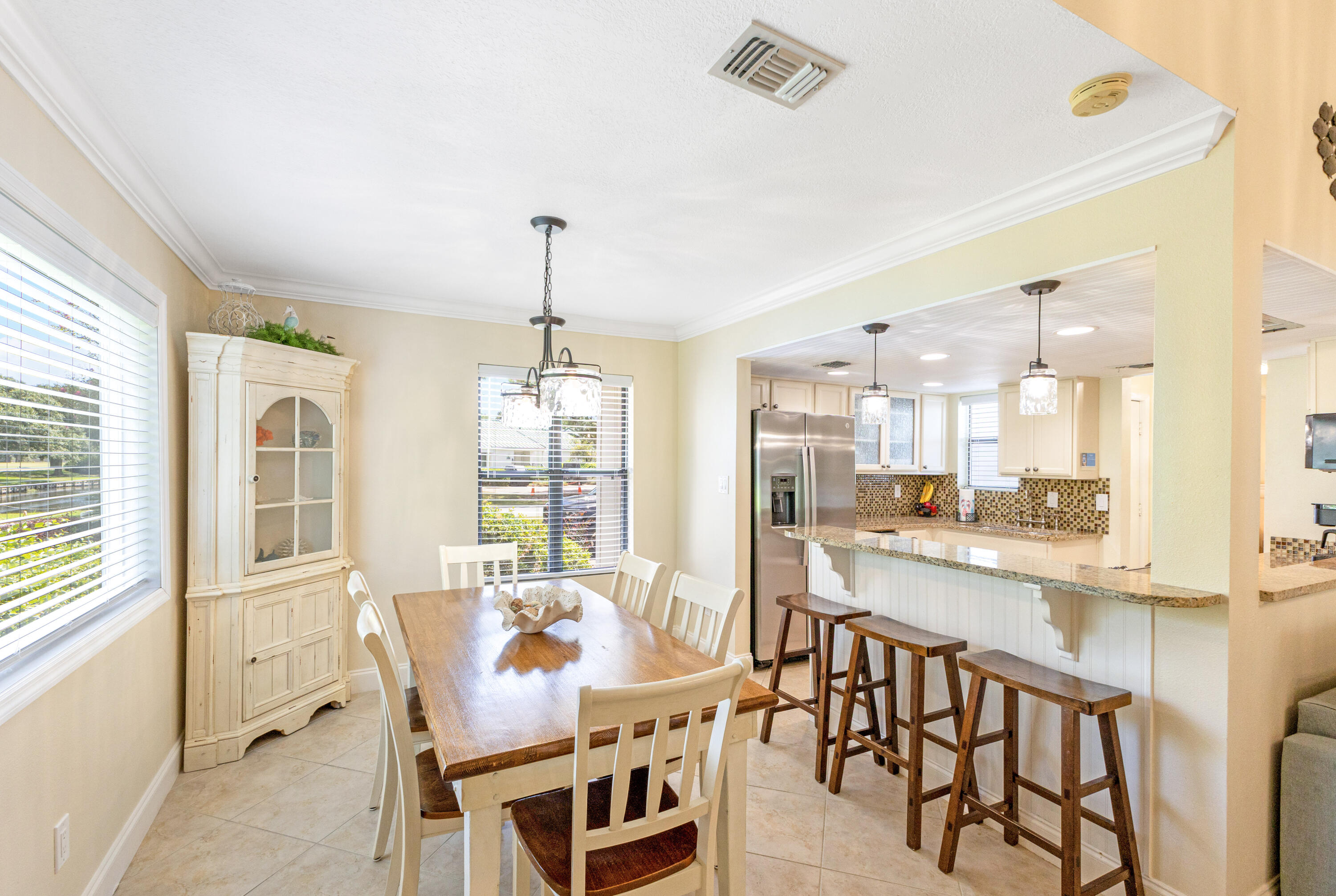 BAYOU VILLAGE CONDO PH 2 - Residential