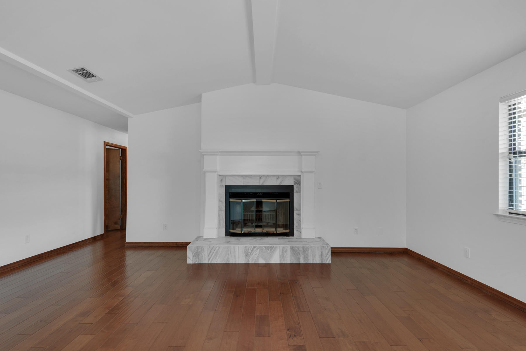 DOLPHIN POINT ESTATES - Residential