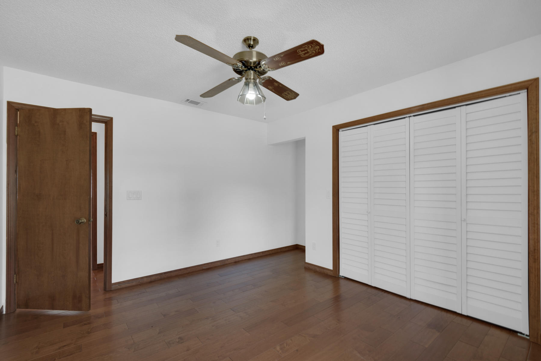 DOLPHIN POINT ESTATES - Residential