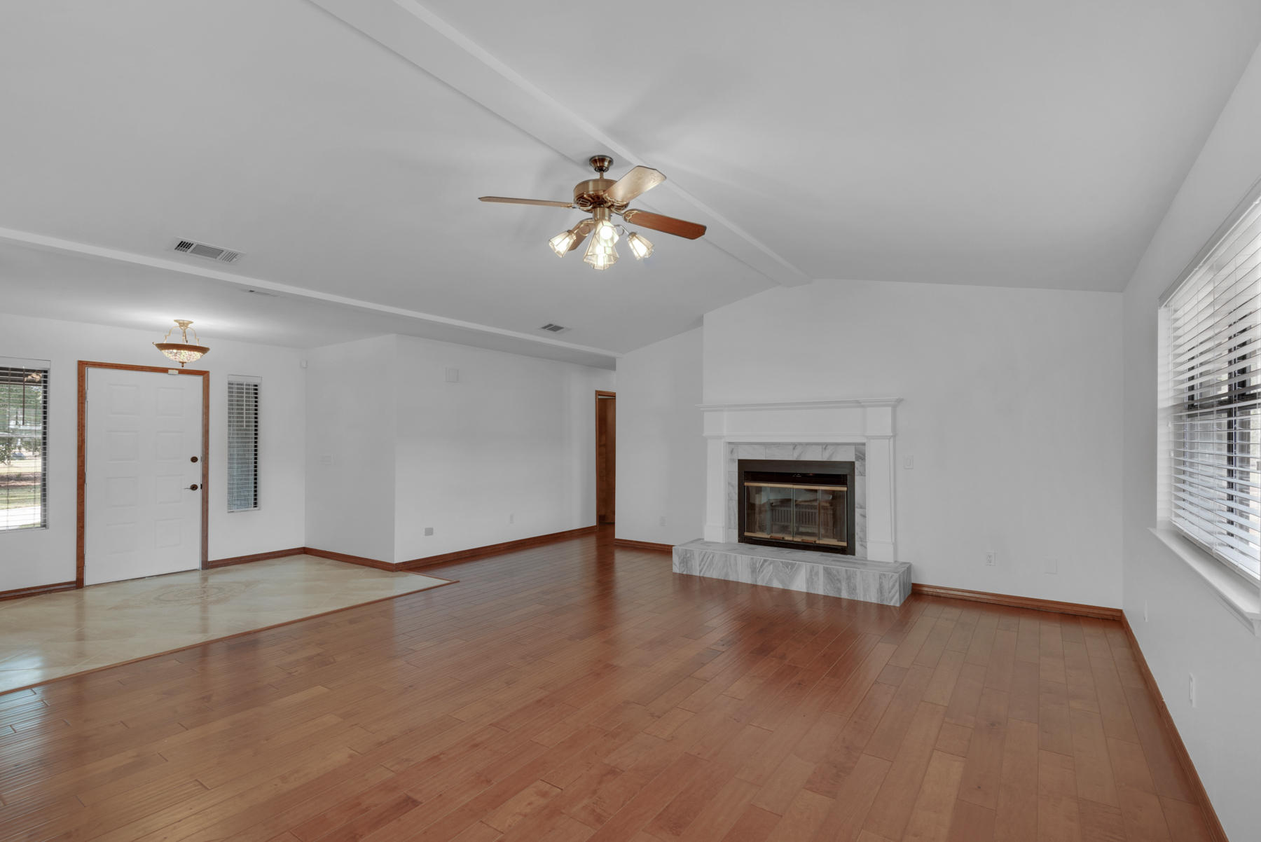 DOLPHIN POINT ESTATES - Residential