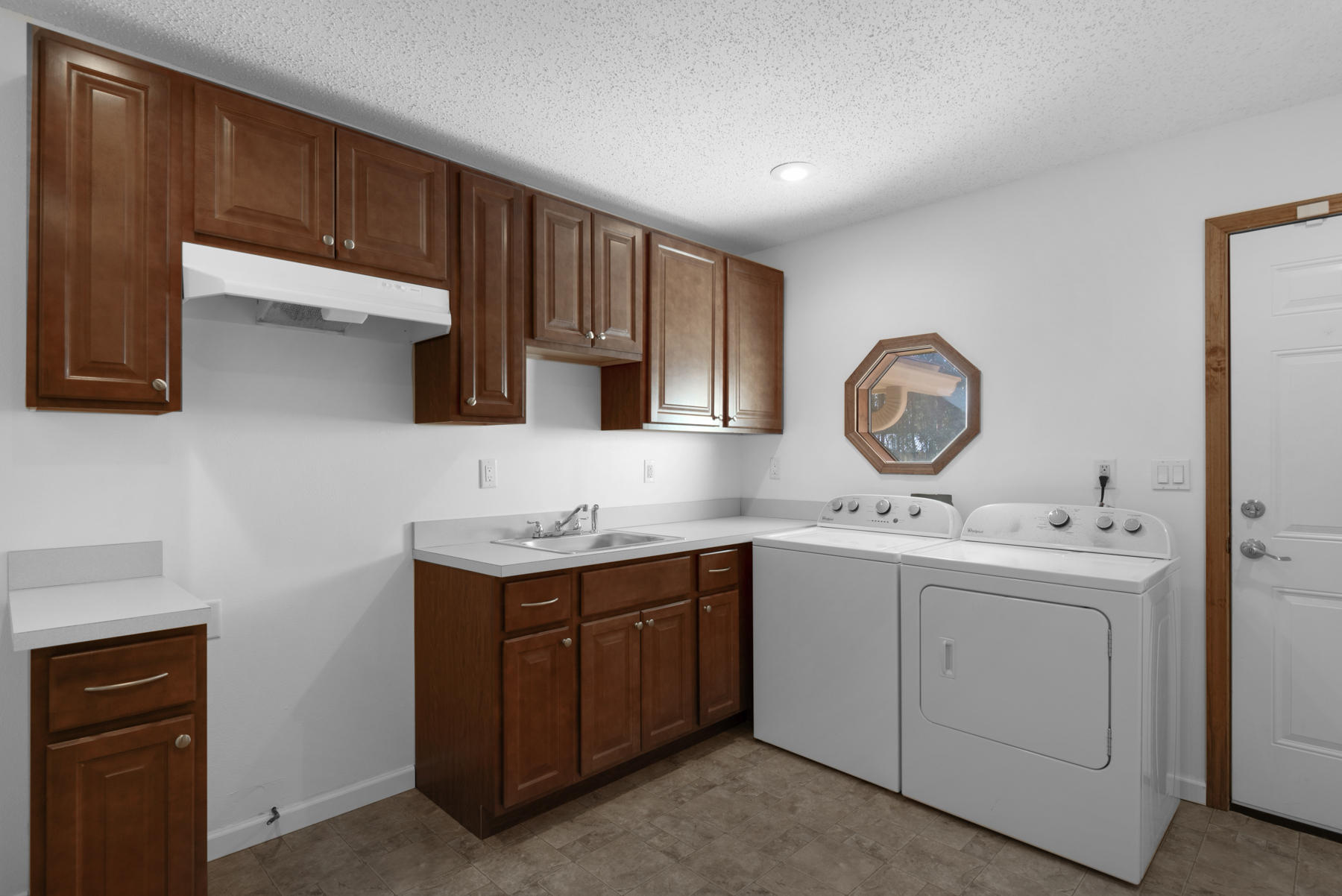 DOLPHIN POINT ESTATES - Residential