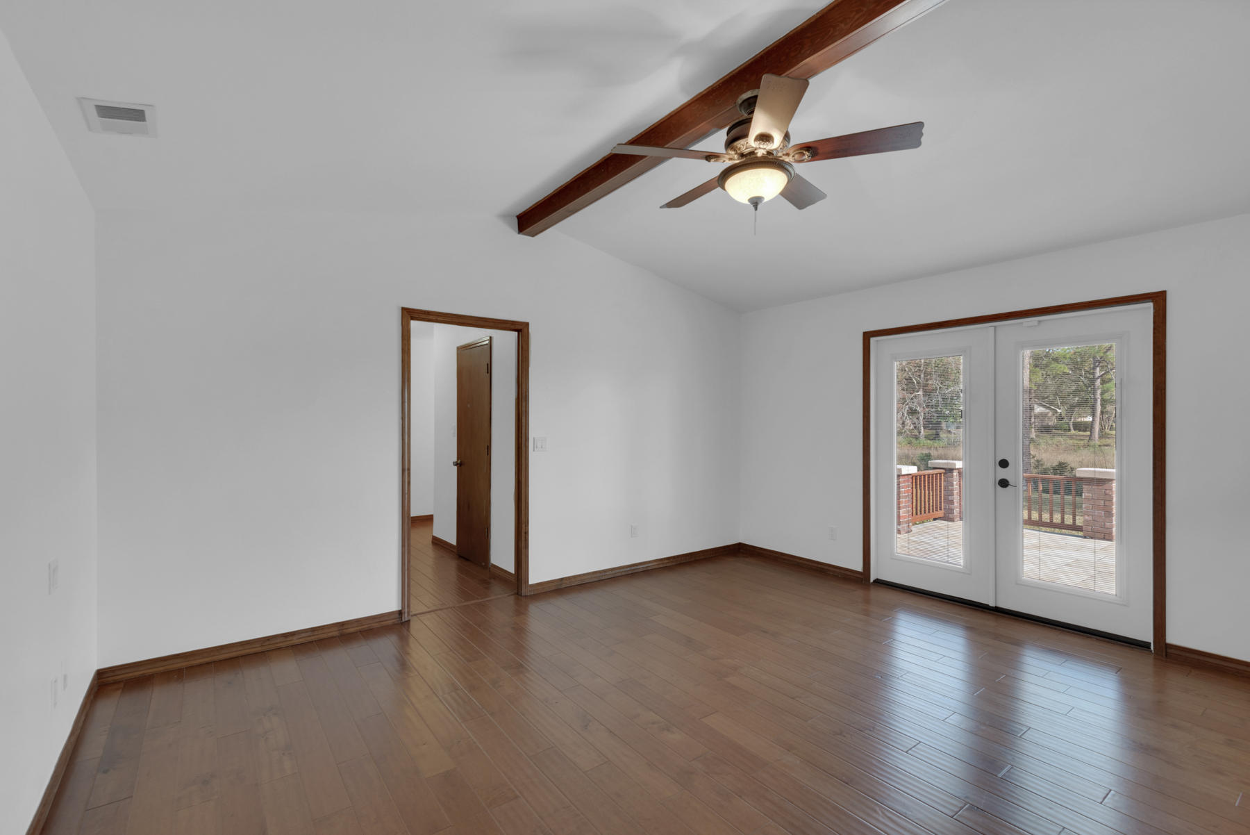 DOLPHIN POINT ESTATES - Residential