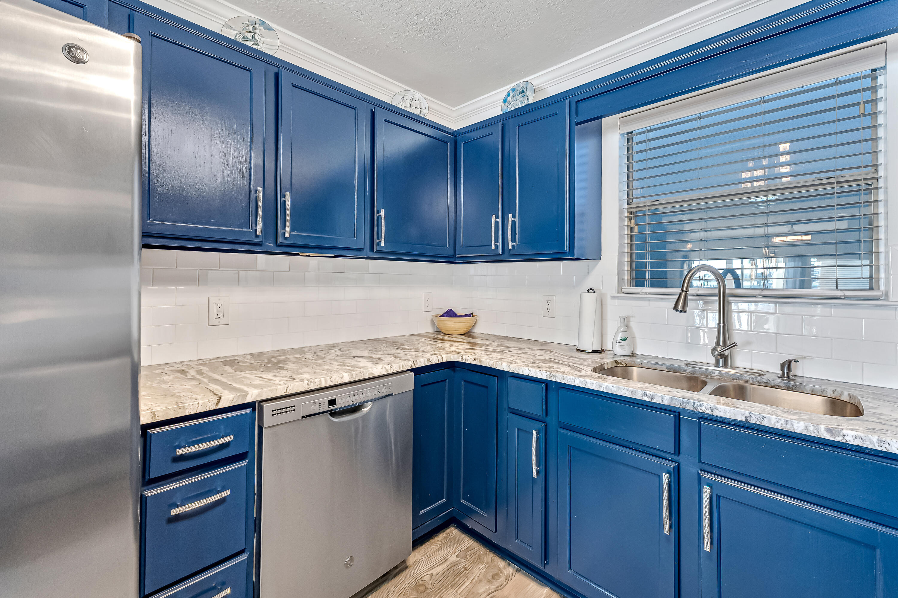 BROOKS LANDING - Residential