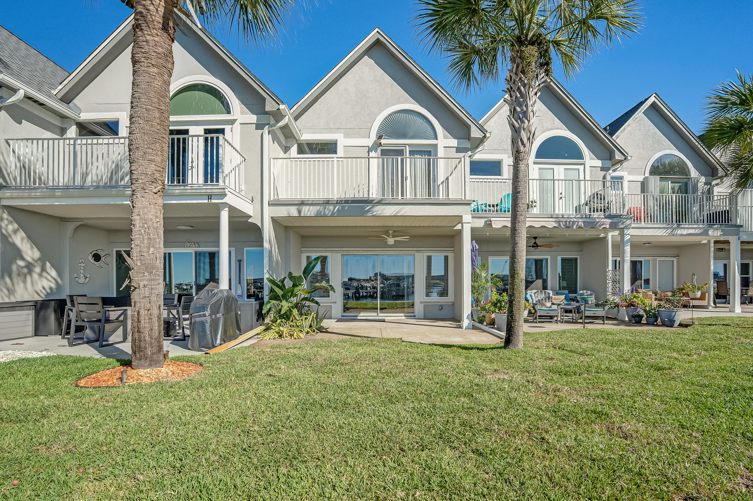 BROOKS LANDING - Residential