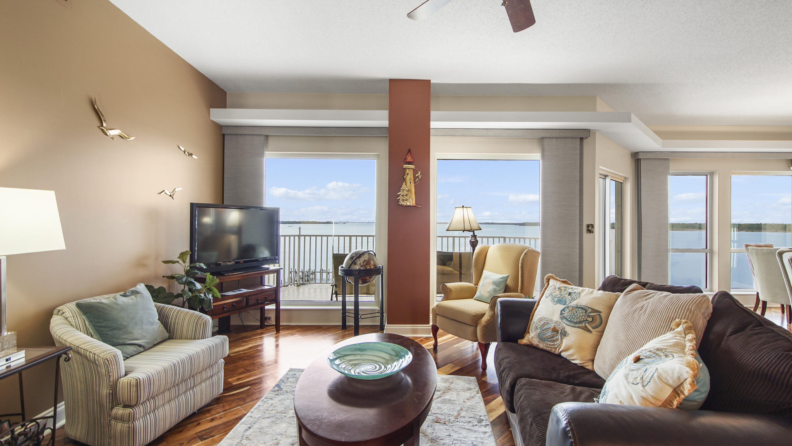 MARINA BAY RESORT CONDO - Residential
