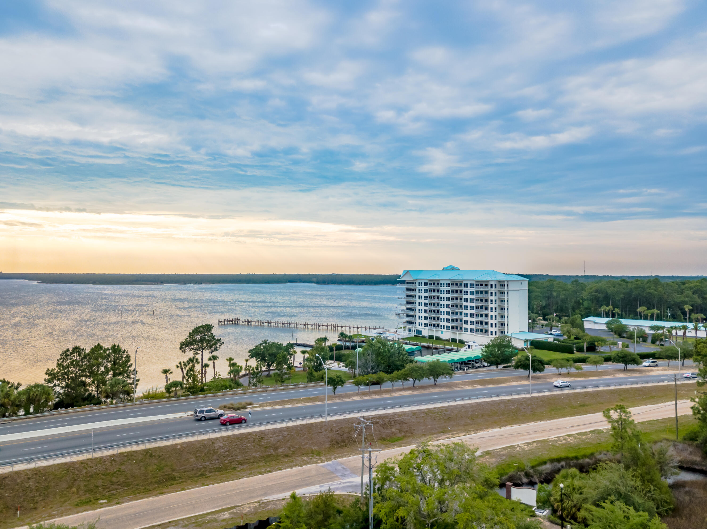 MARINA BAY RESORT CONDO - Residential