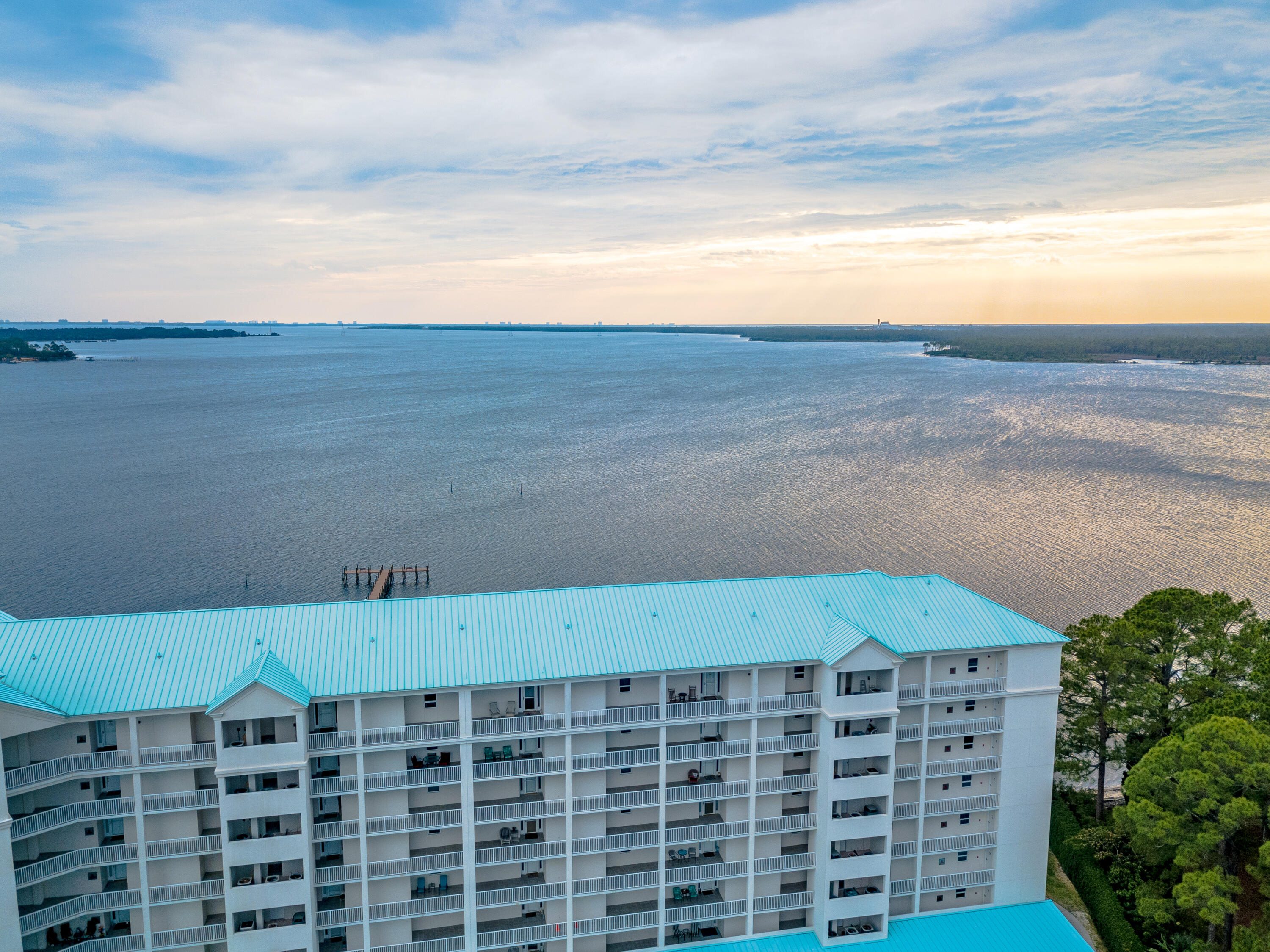 MARINA BAY RESORT CONDO - Residential