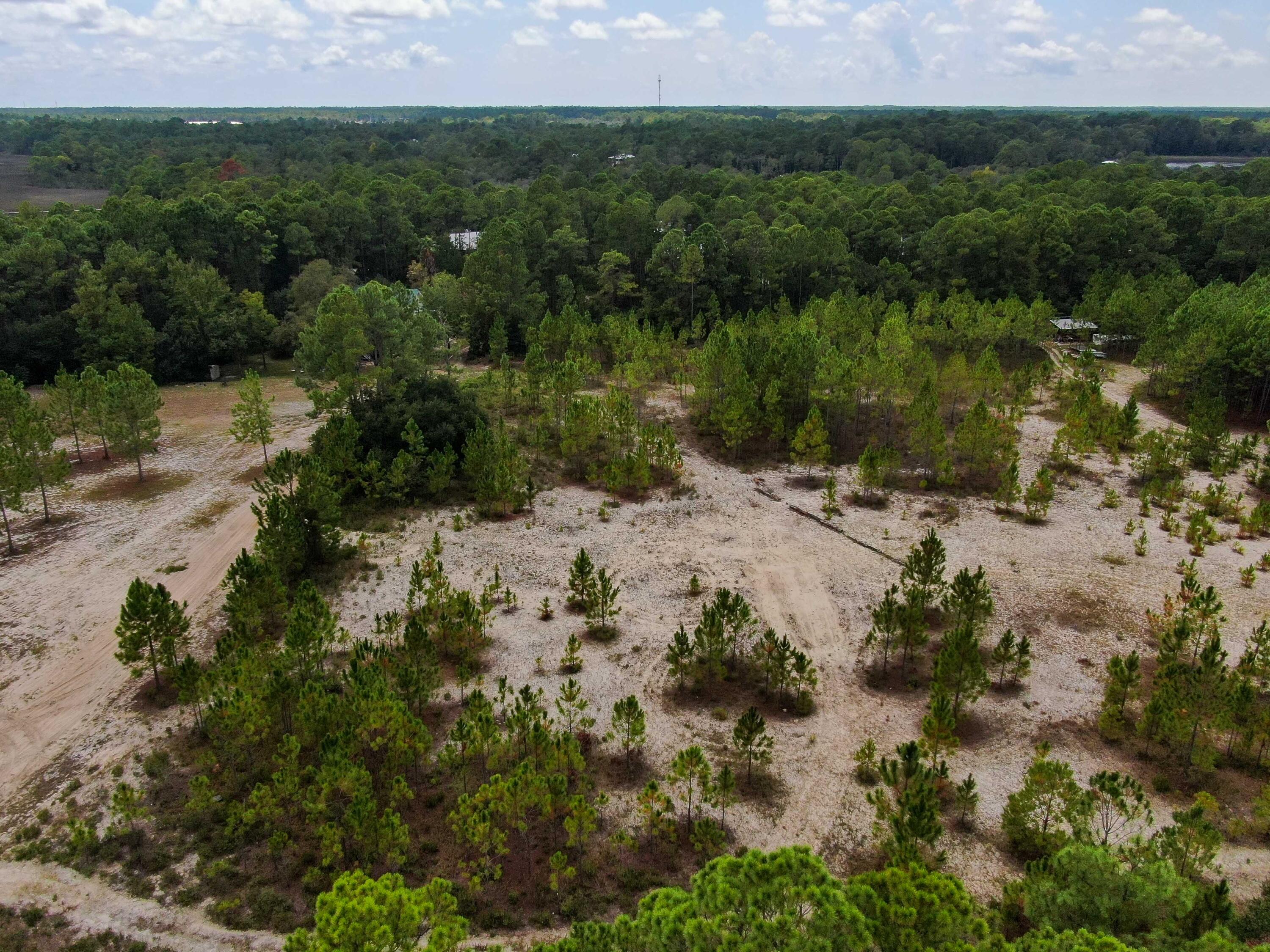 EDEN ESTATES S/D - Land