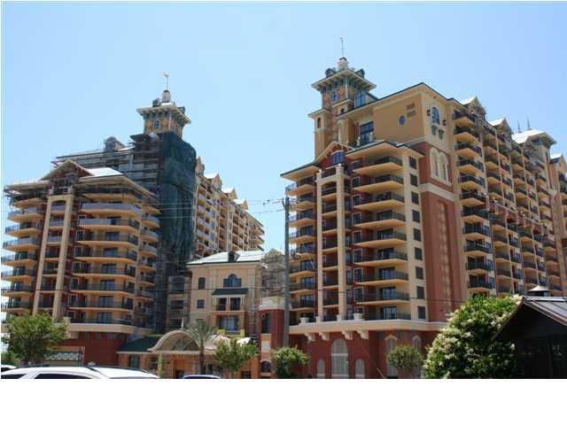 EMERALD GRANDE - Residential