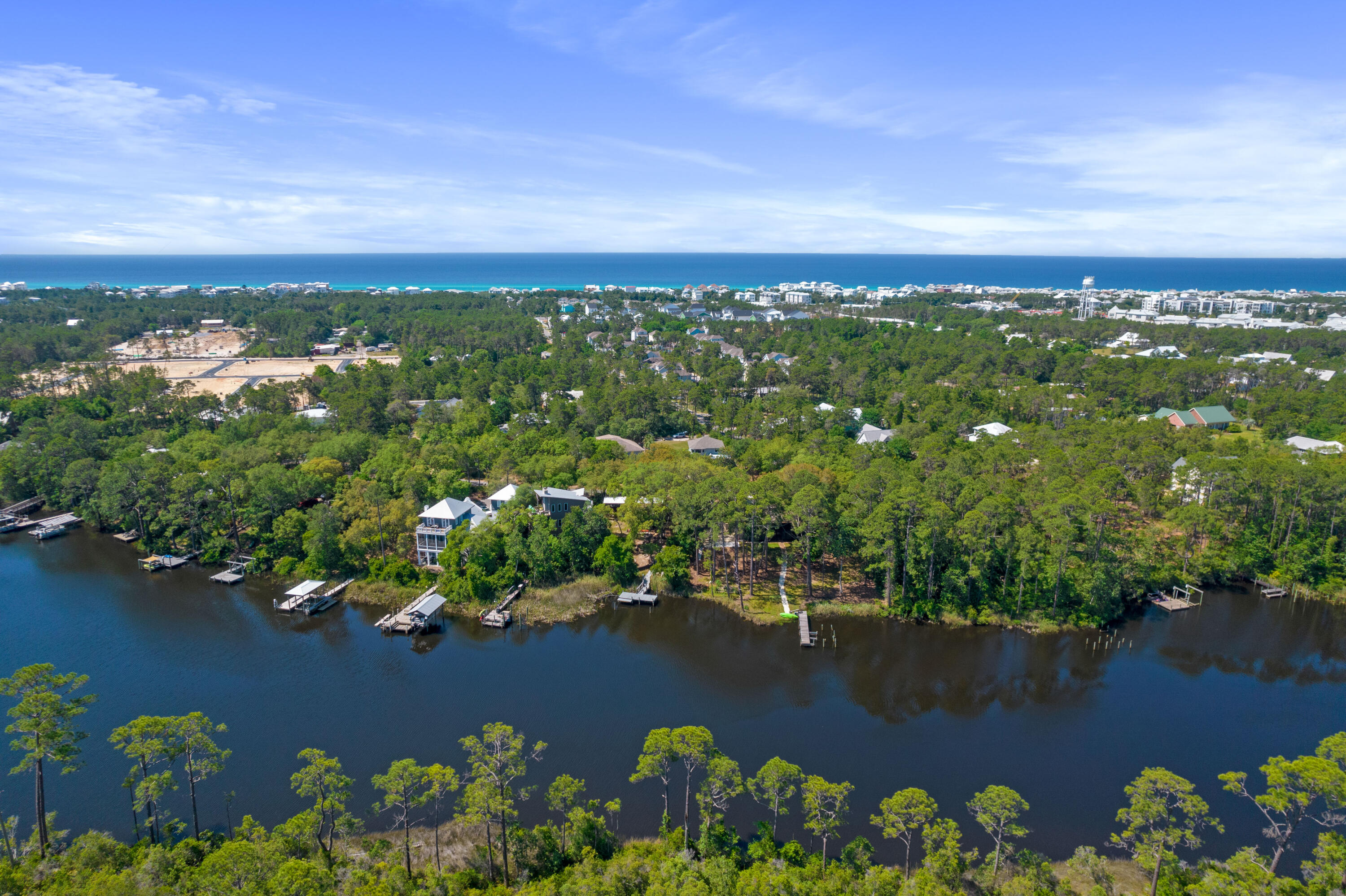 LAKE SHORE ESTATES - Residential
