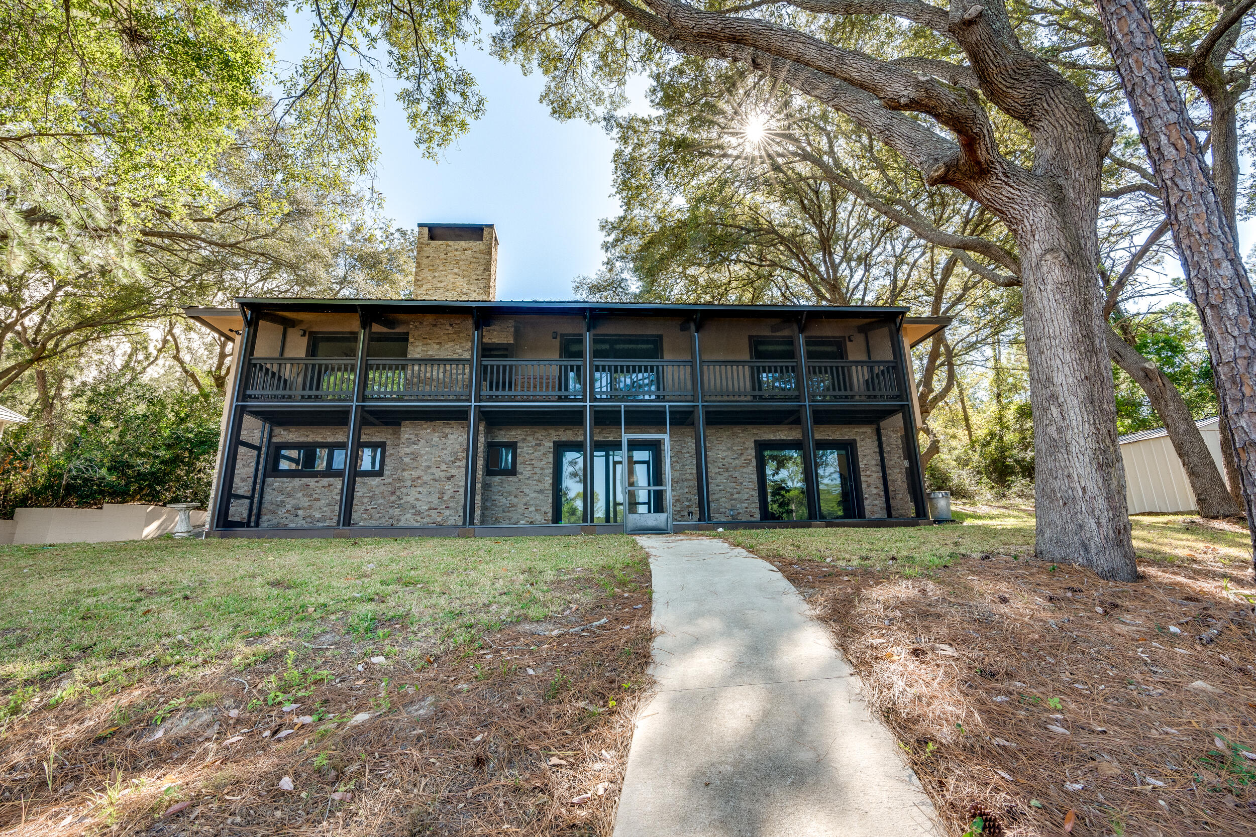 LAKE SHORE ESTATES - Residential
