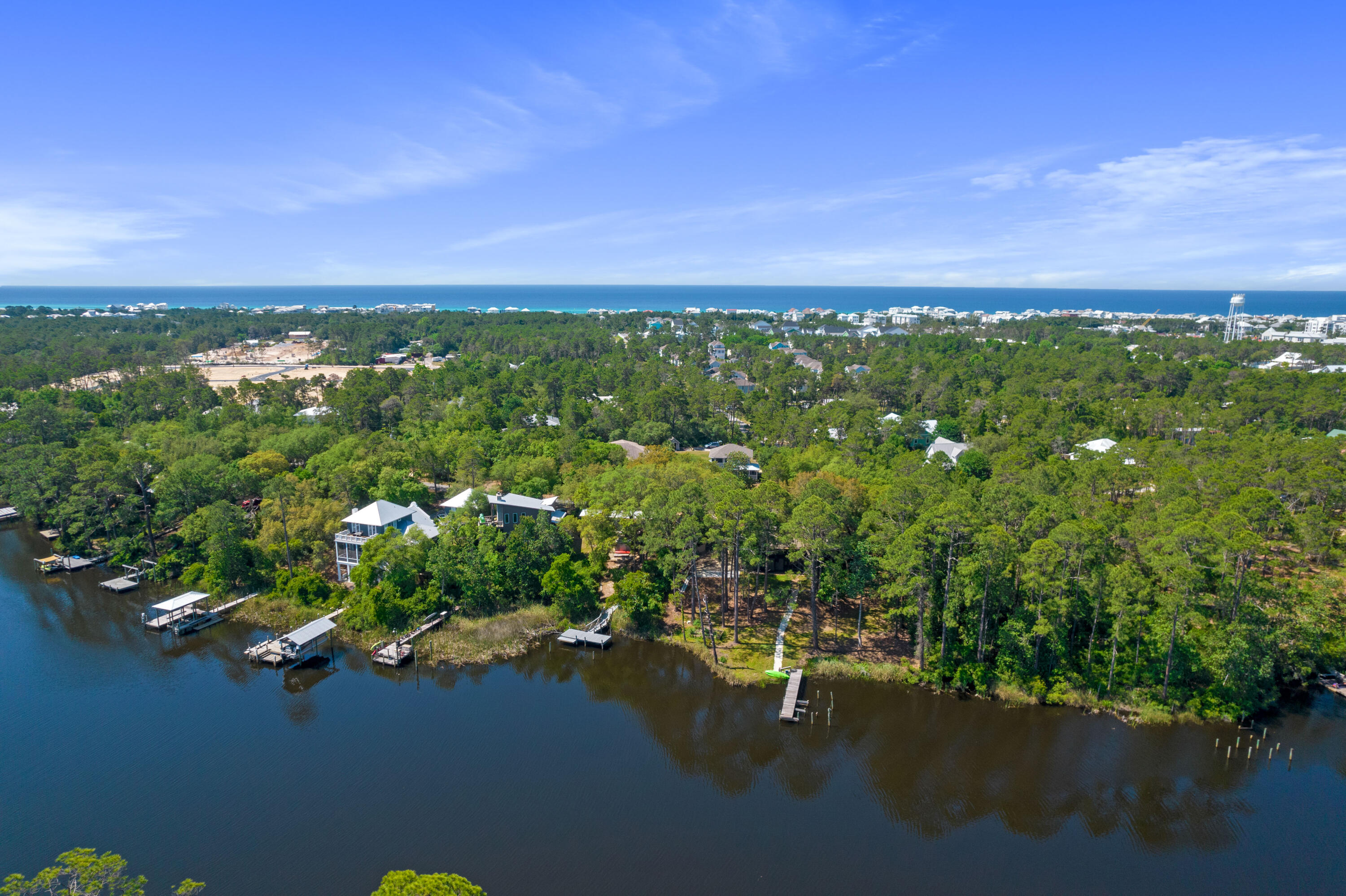 LAKE SHORE ESTATES - Residential