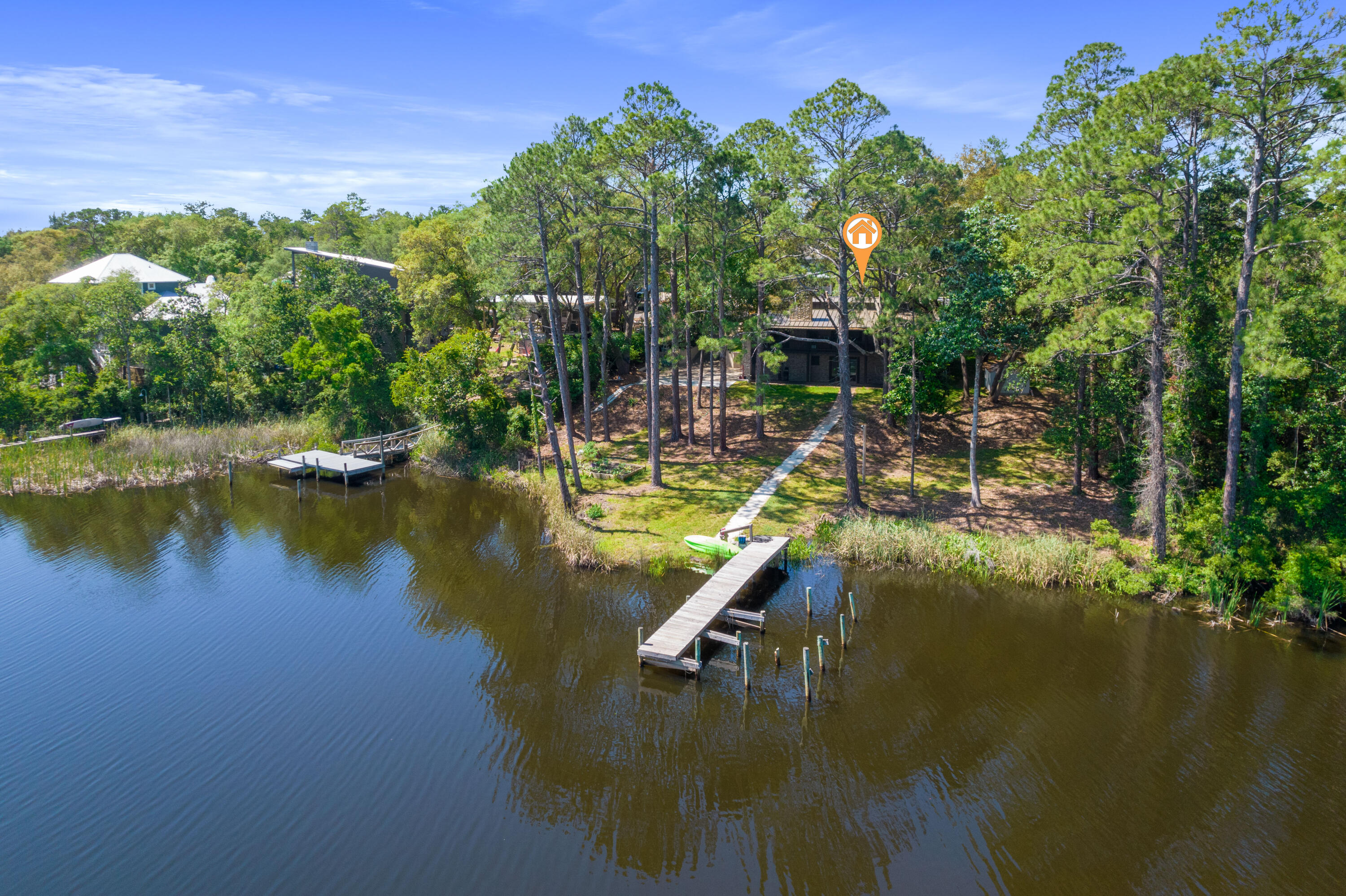 LAKE SHORE ESTATES - Residential