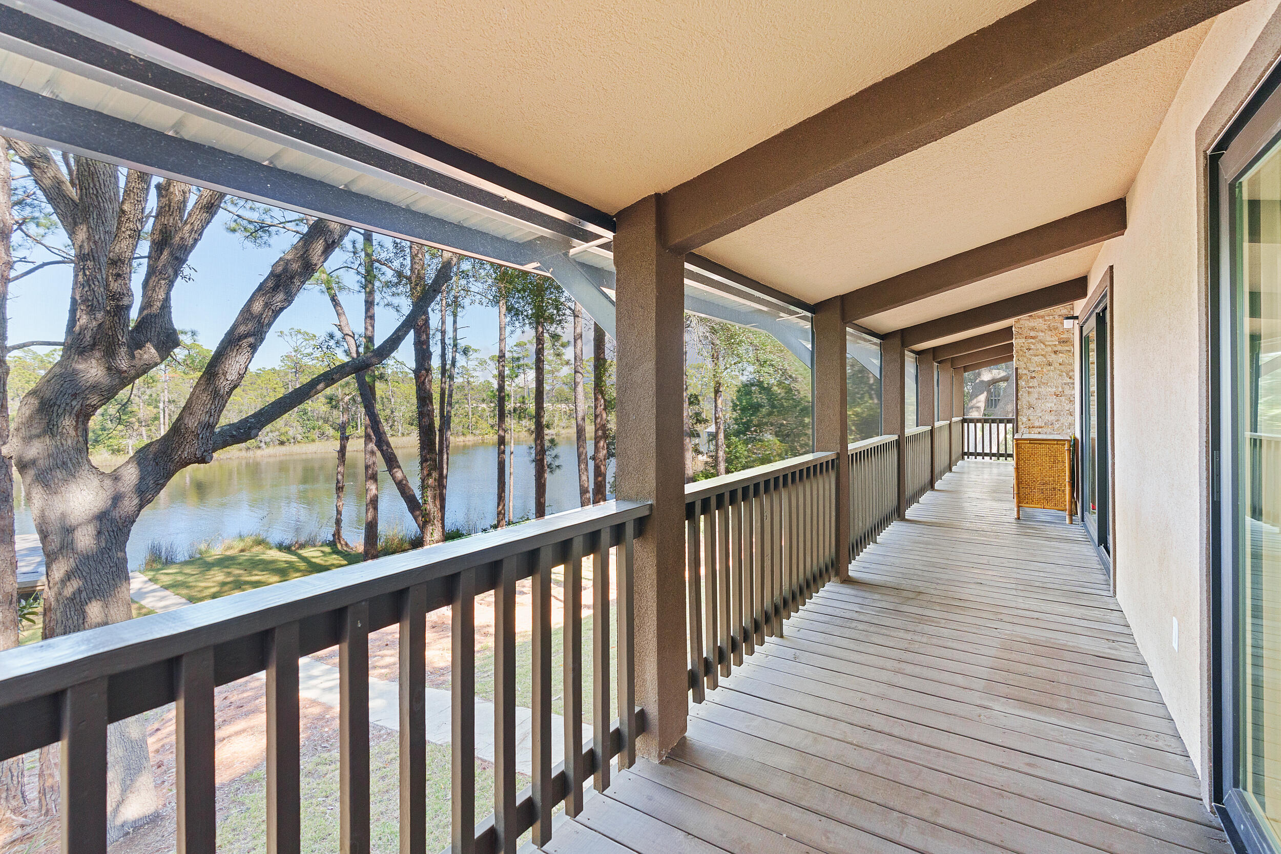 LAKE SHORE ESTATES - Residential