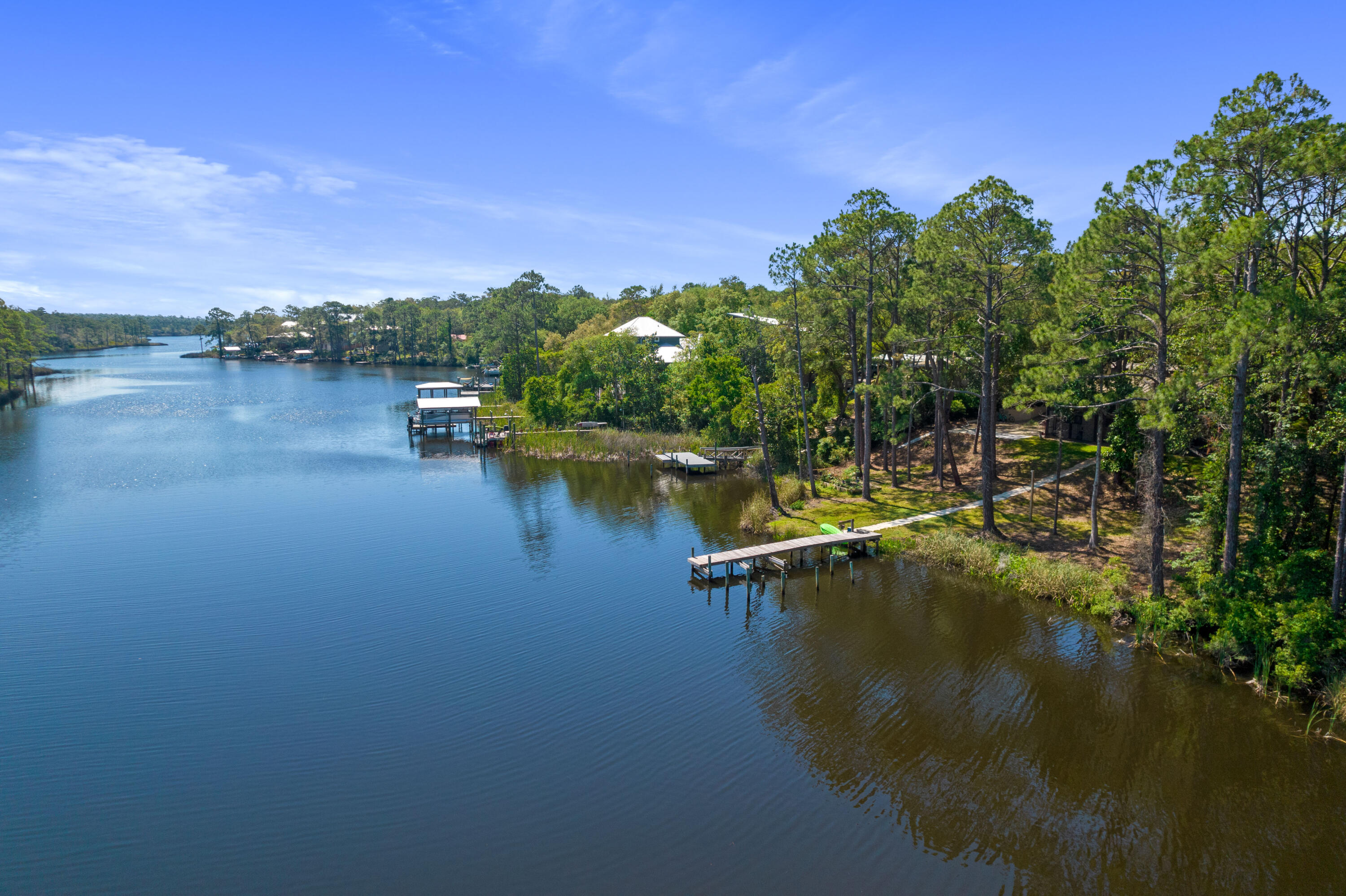 LAKE SHORE ESTATES - Residential