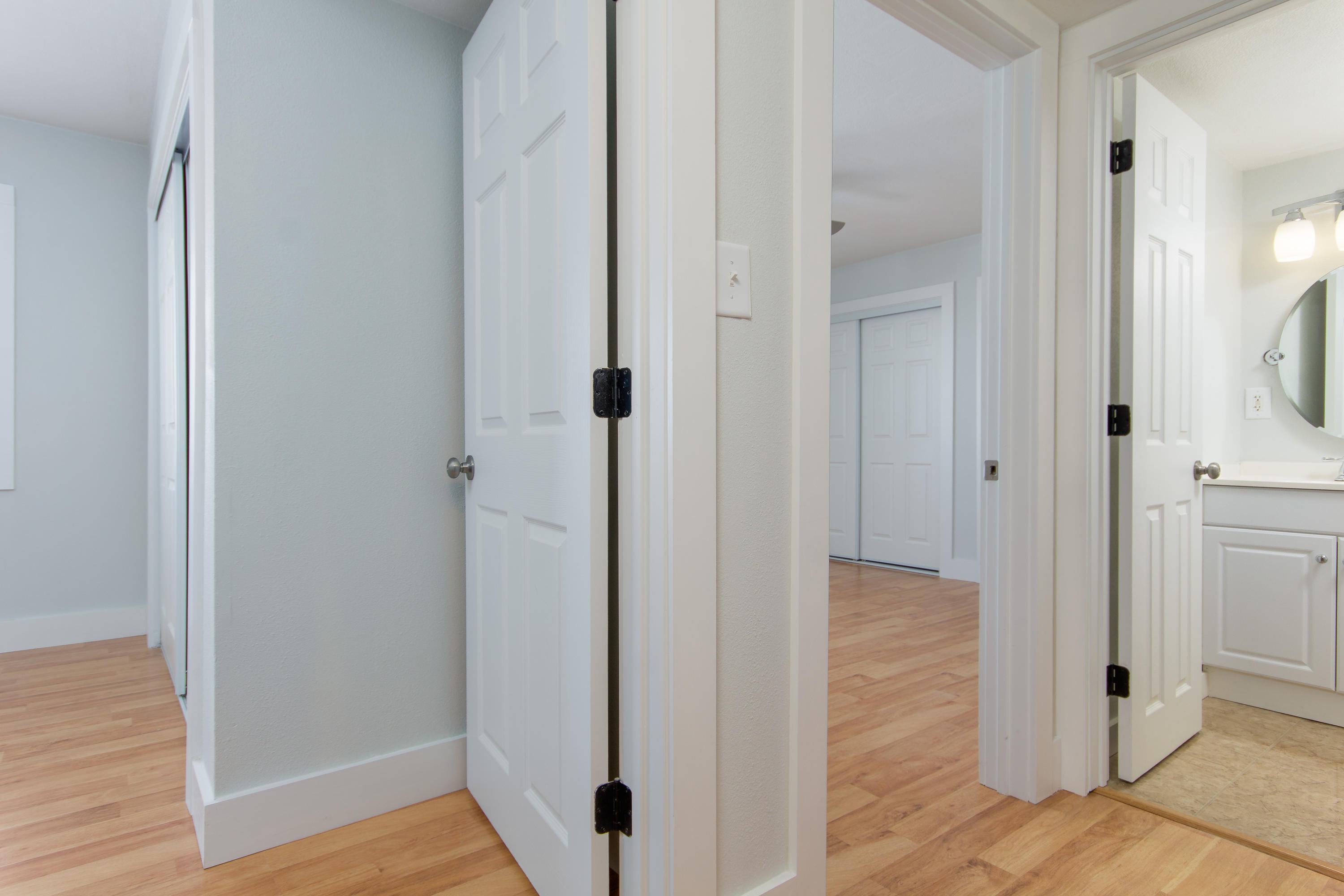 FINISTERRA CONDO - Residential