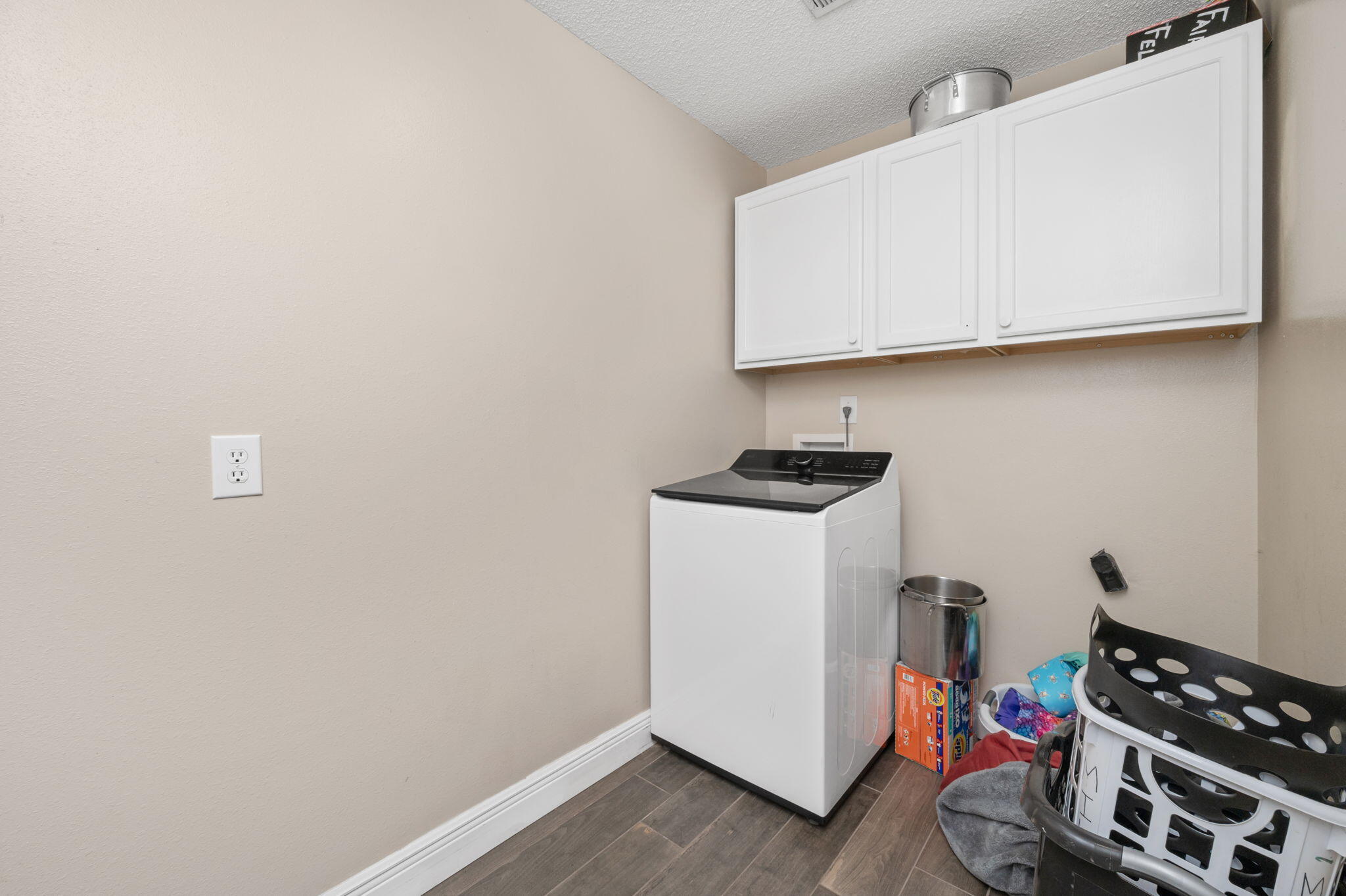 FOX VALLEY PH I LOT 1 BLK P - Residential