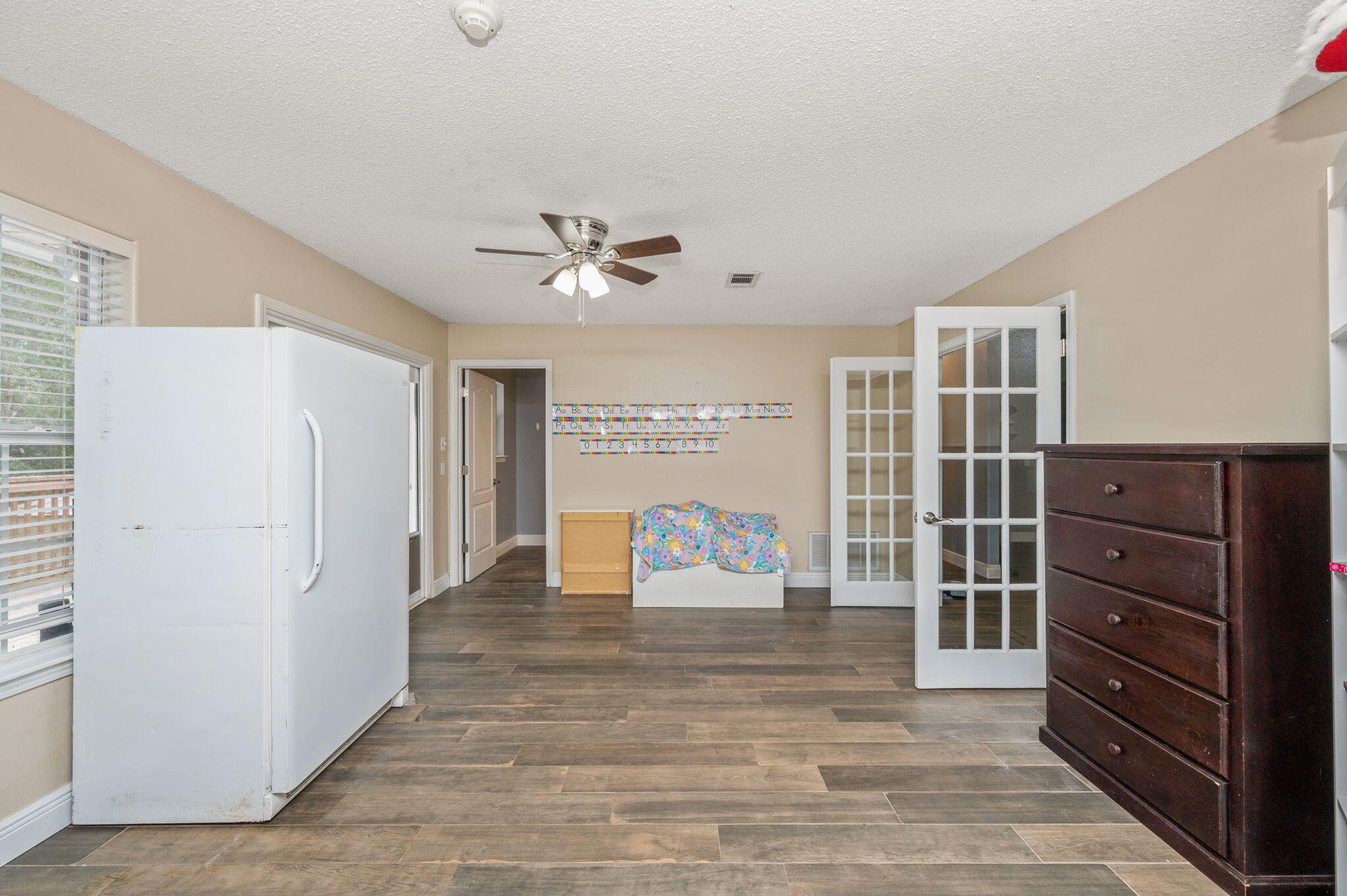 FOX VALLEY PH I LOT 1 BLK P - Residential