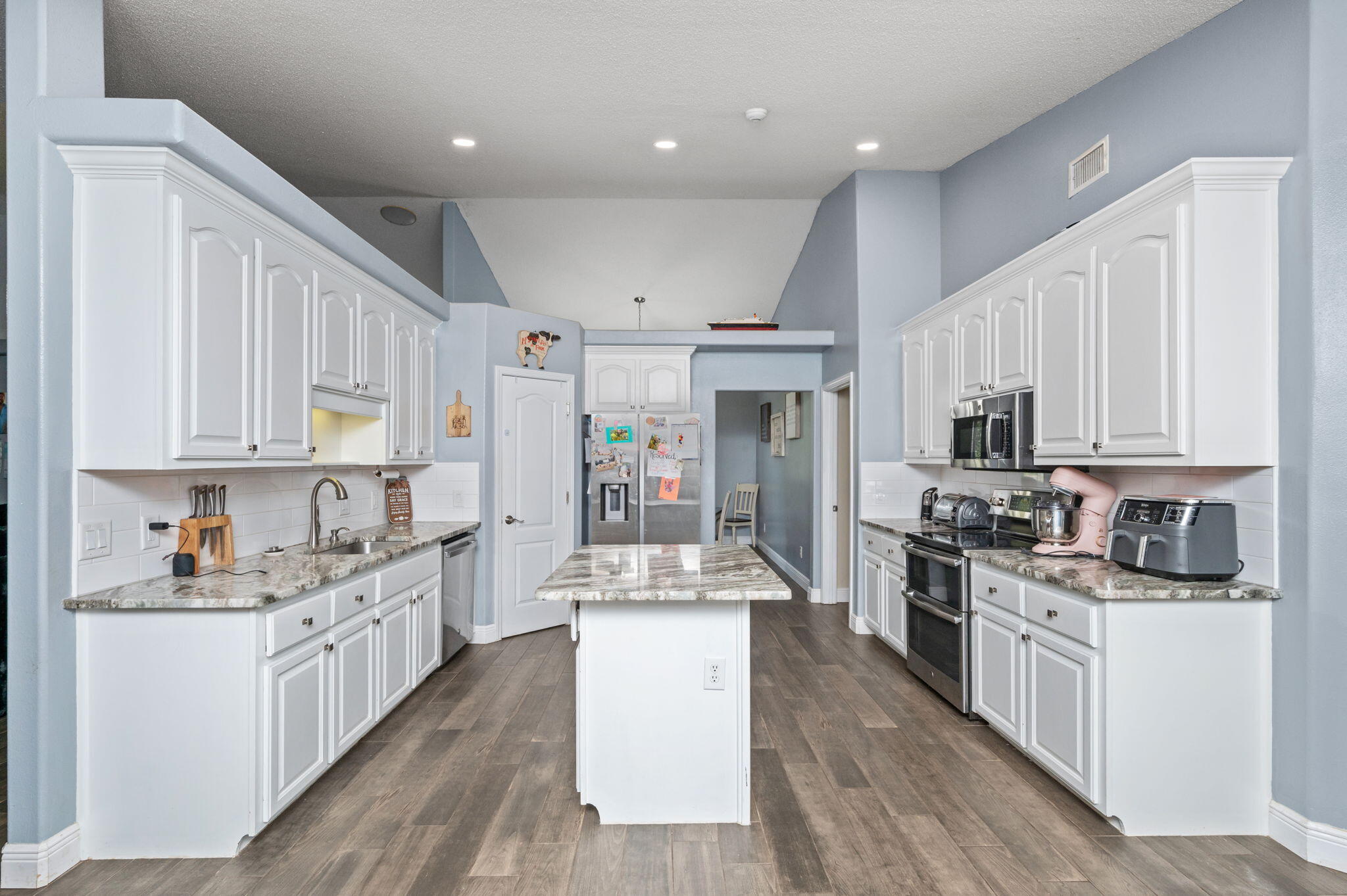FOX VALLEY PH I LOT 1 BLK P - Residential