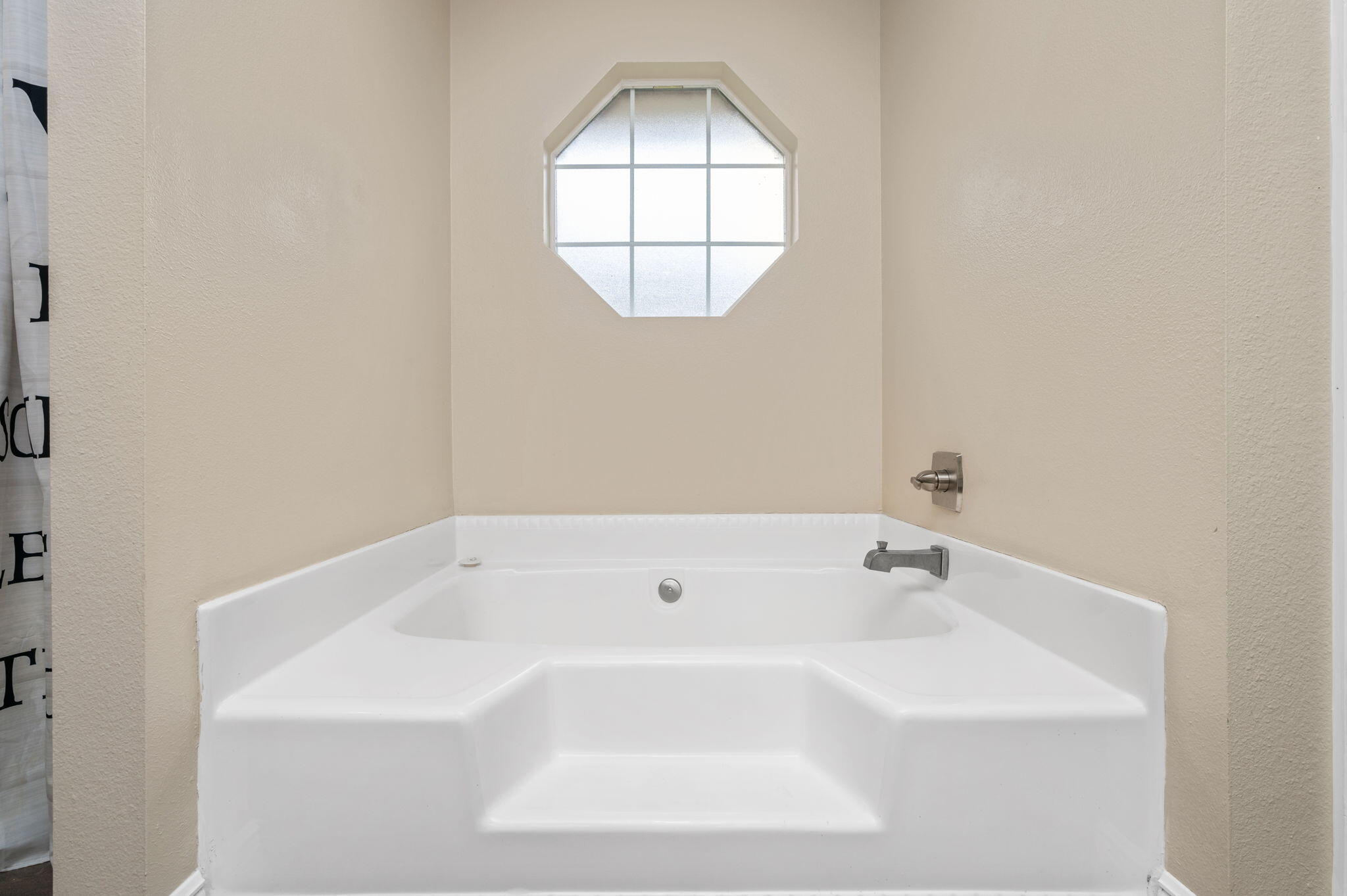 FOX VALLEY PH I LOT 1 BLK P - Residential