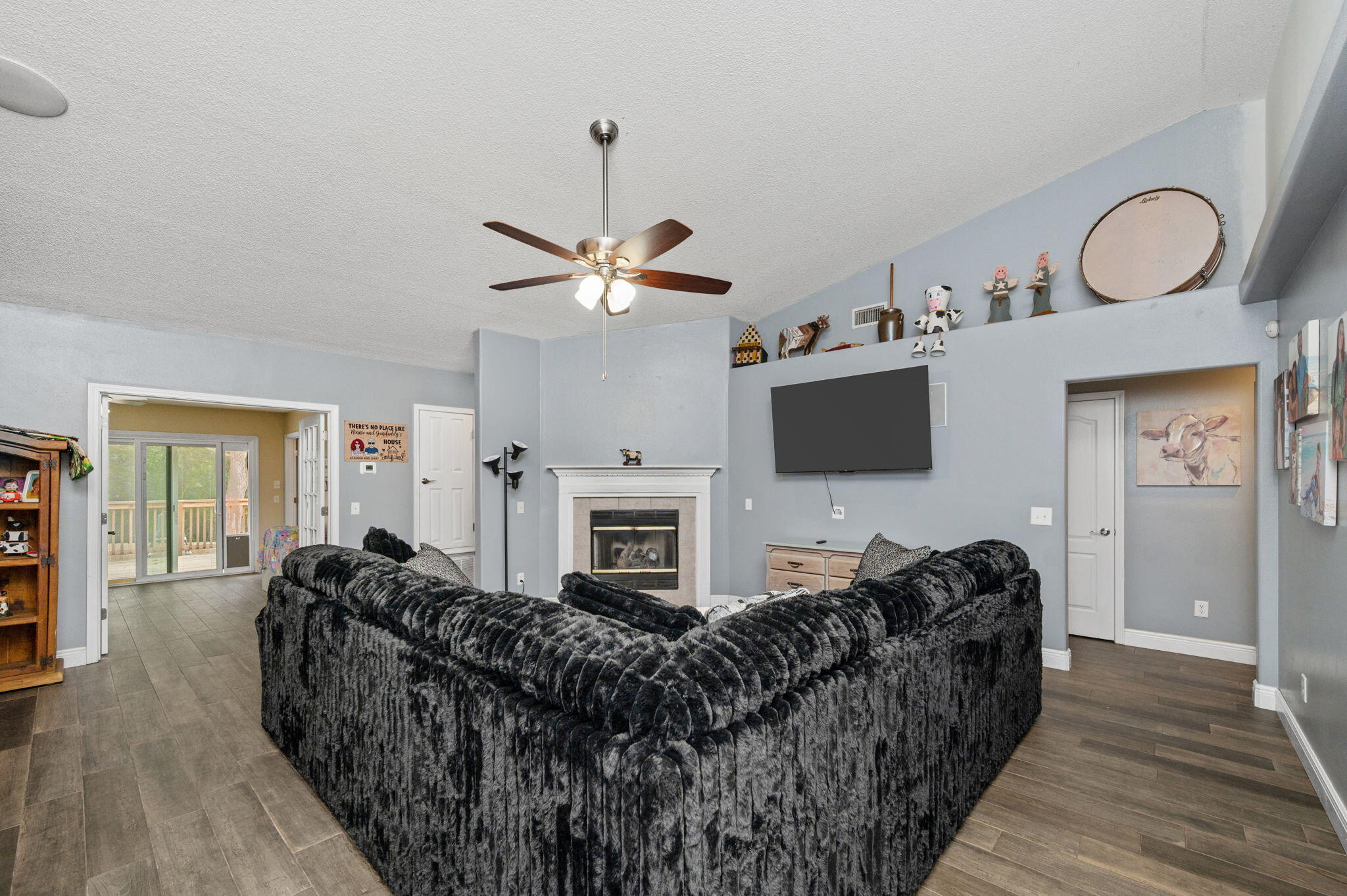 FOX VALLEY PH I LOT 1 BLK P - Residential