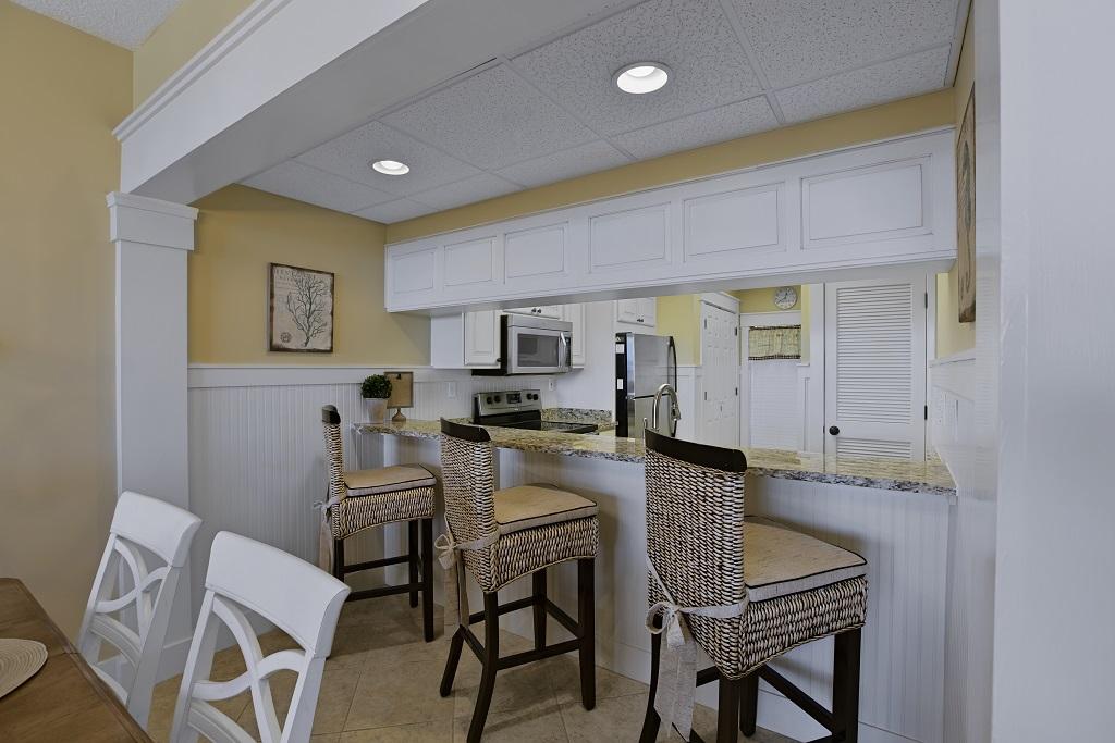 HIGH POINTE RESORT CONDO - Residential