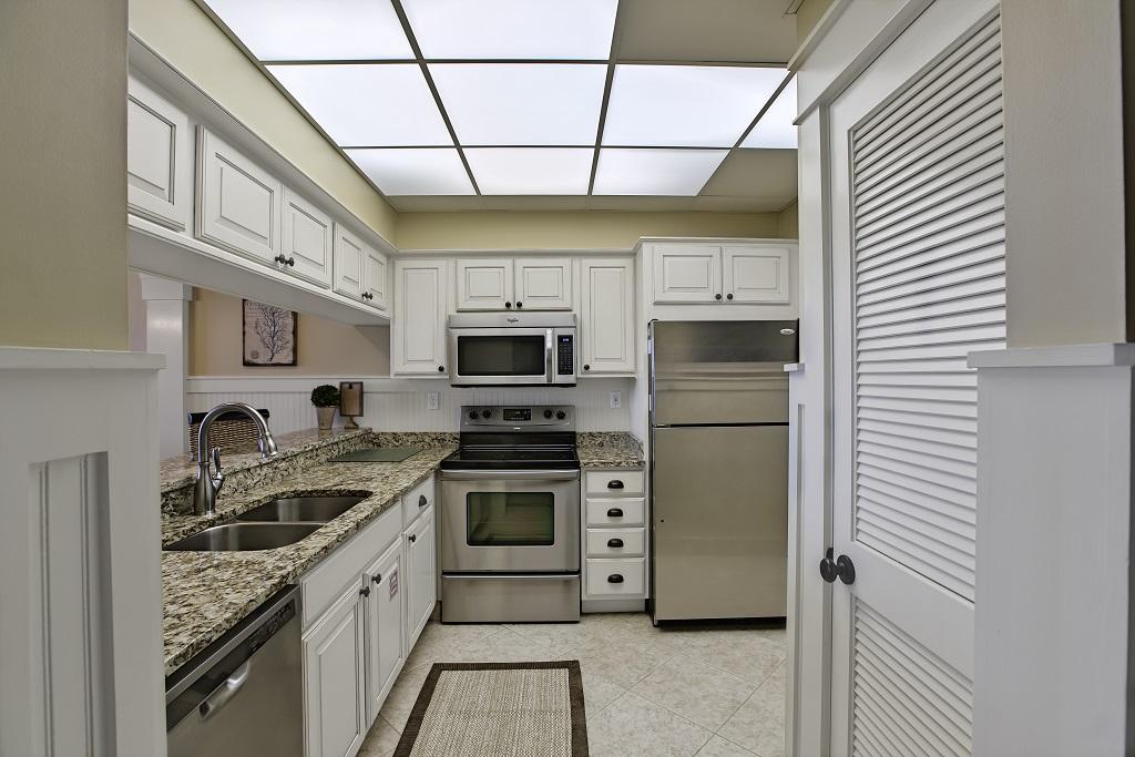 HIGH POINTE RESORT CONDO - Residential