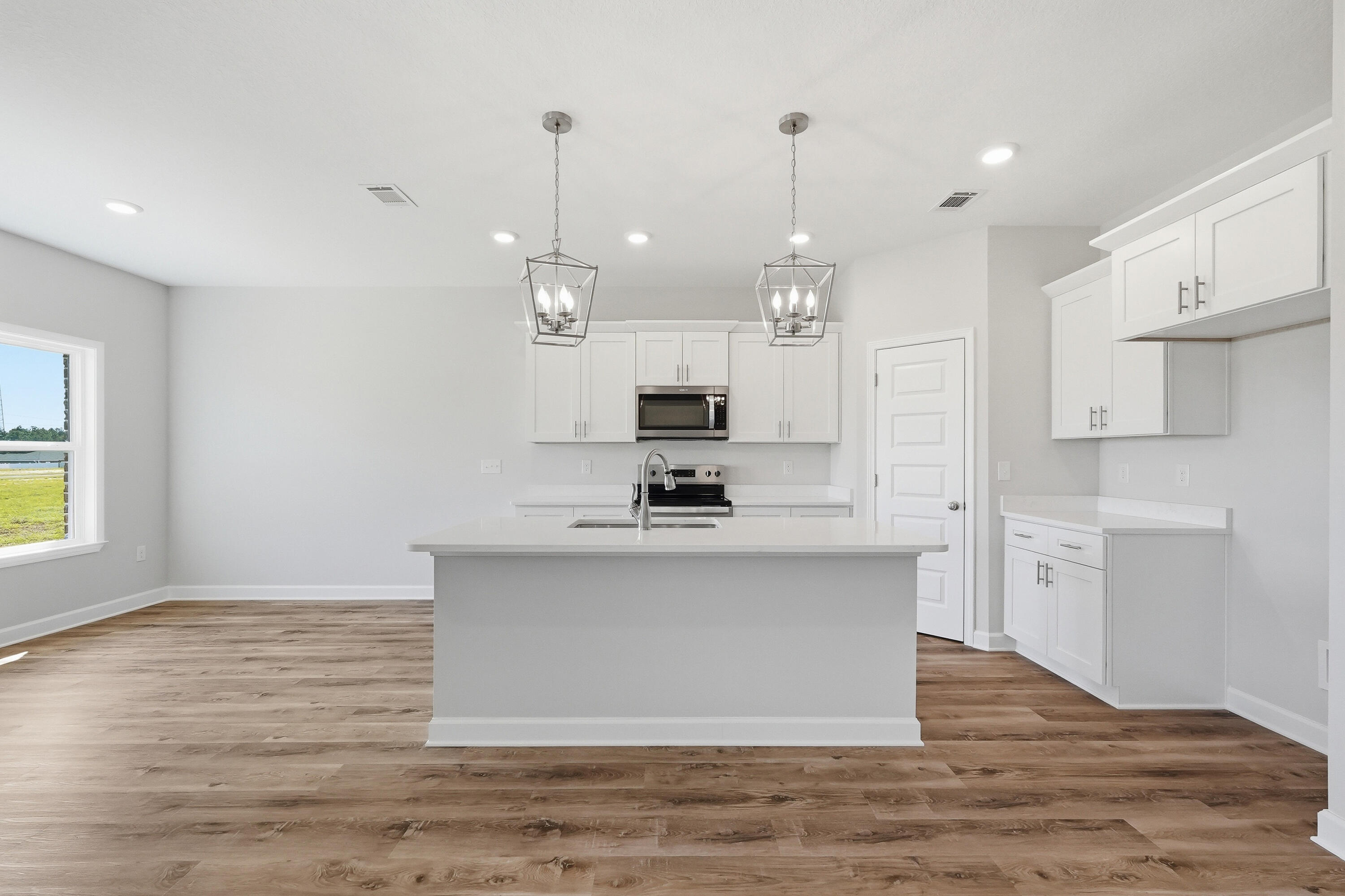 SOUTHERN CHARM - Residential