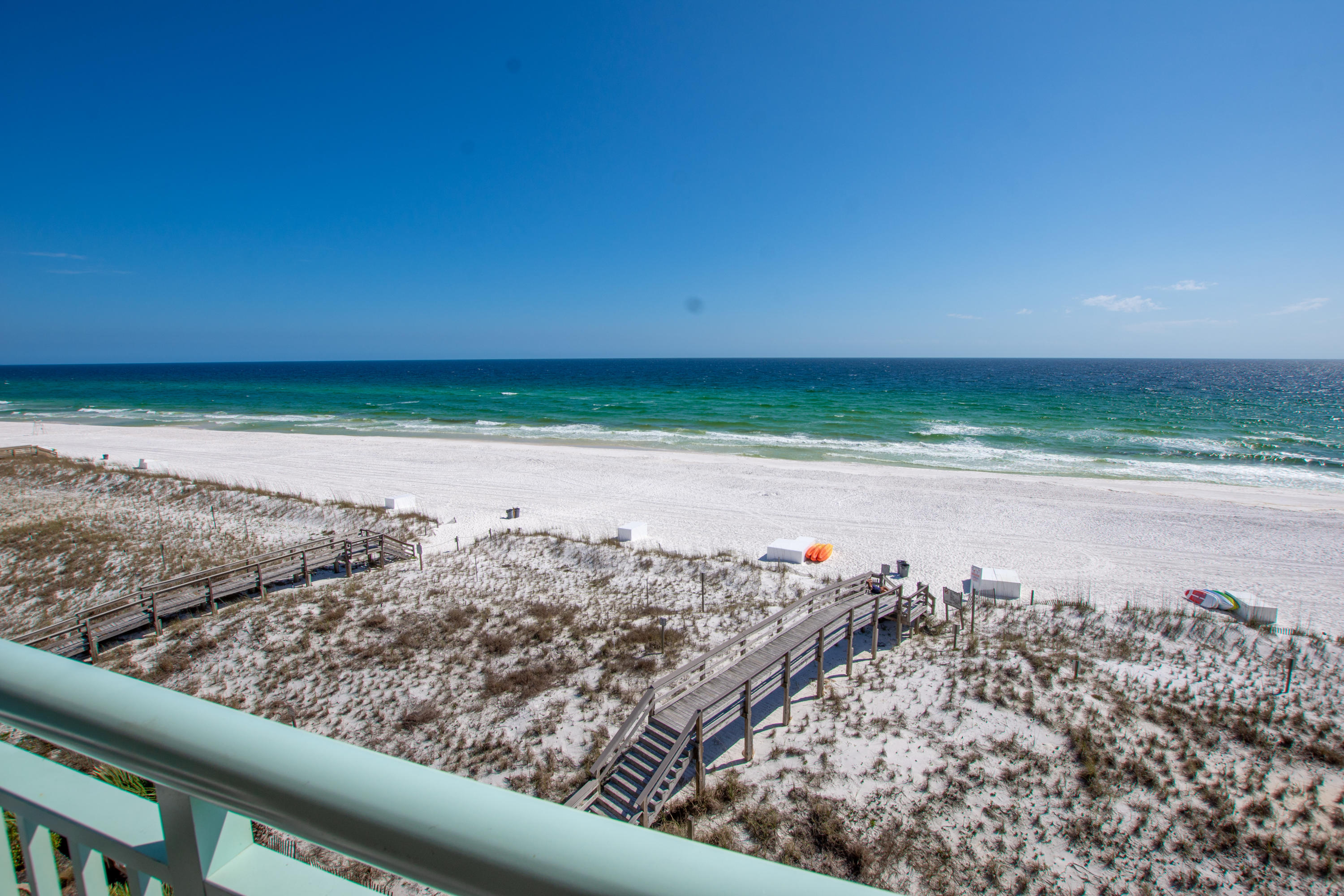 PELICAN ISLE - Residential