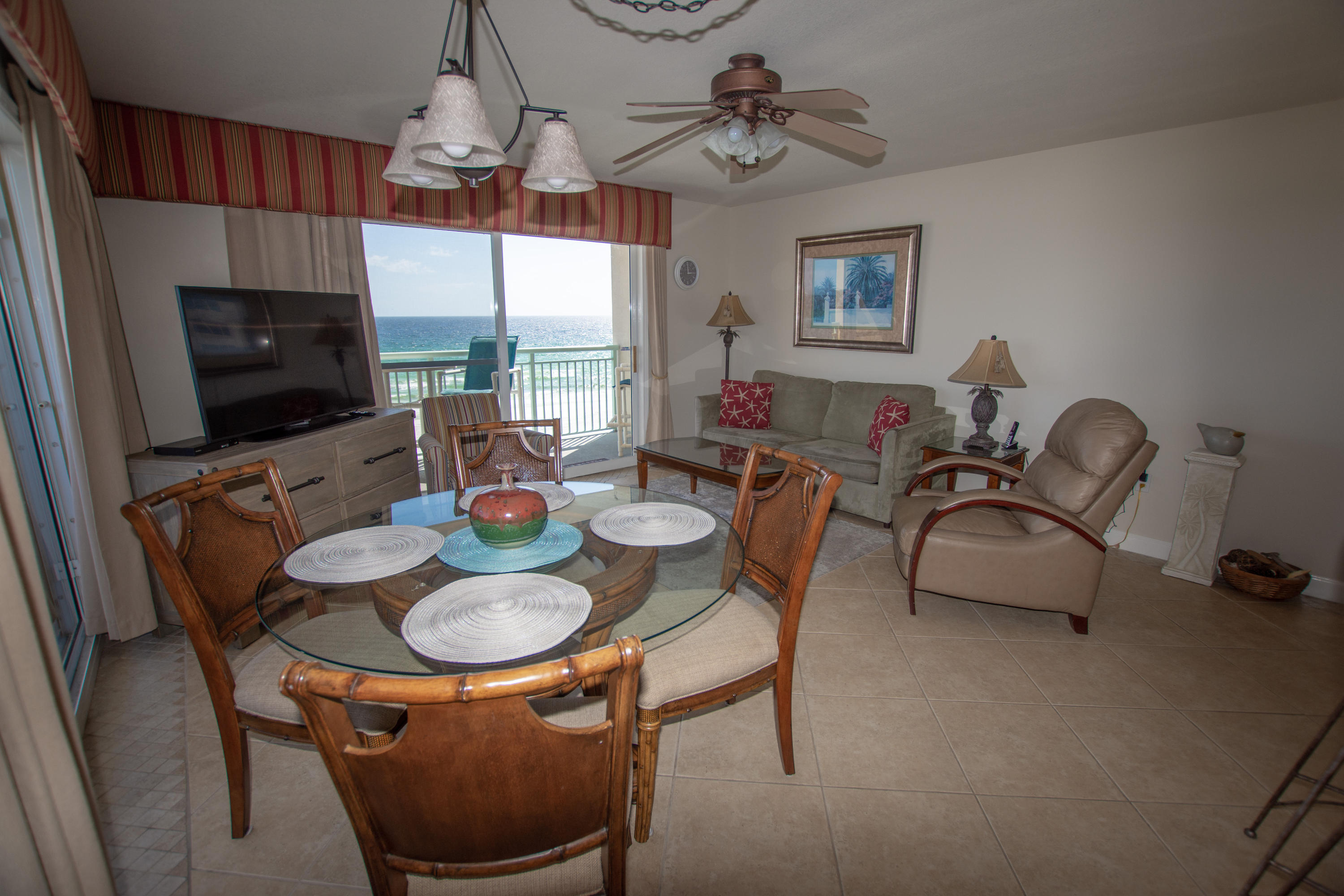 PELICAN ISLE - Residential