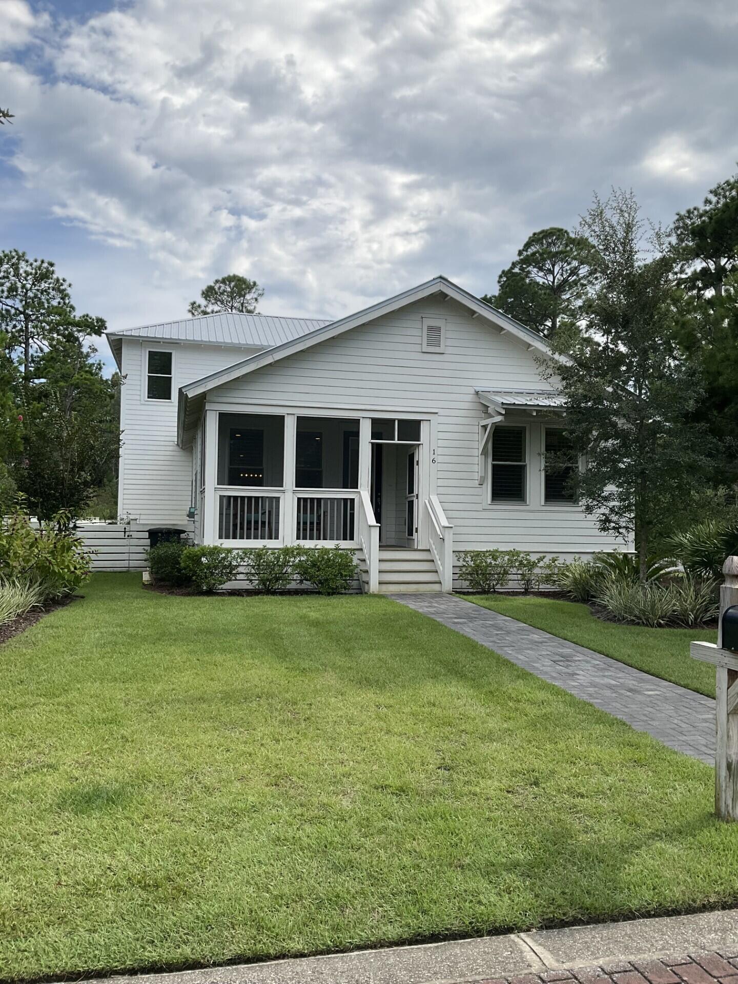 GRAYTON BAYOU - Residential Lease