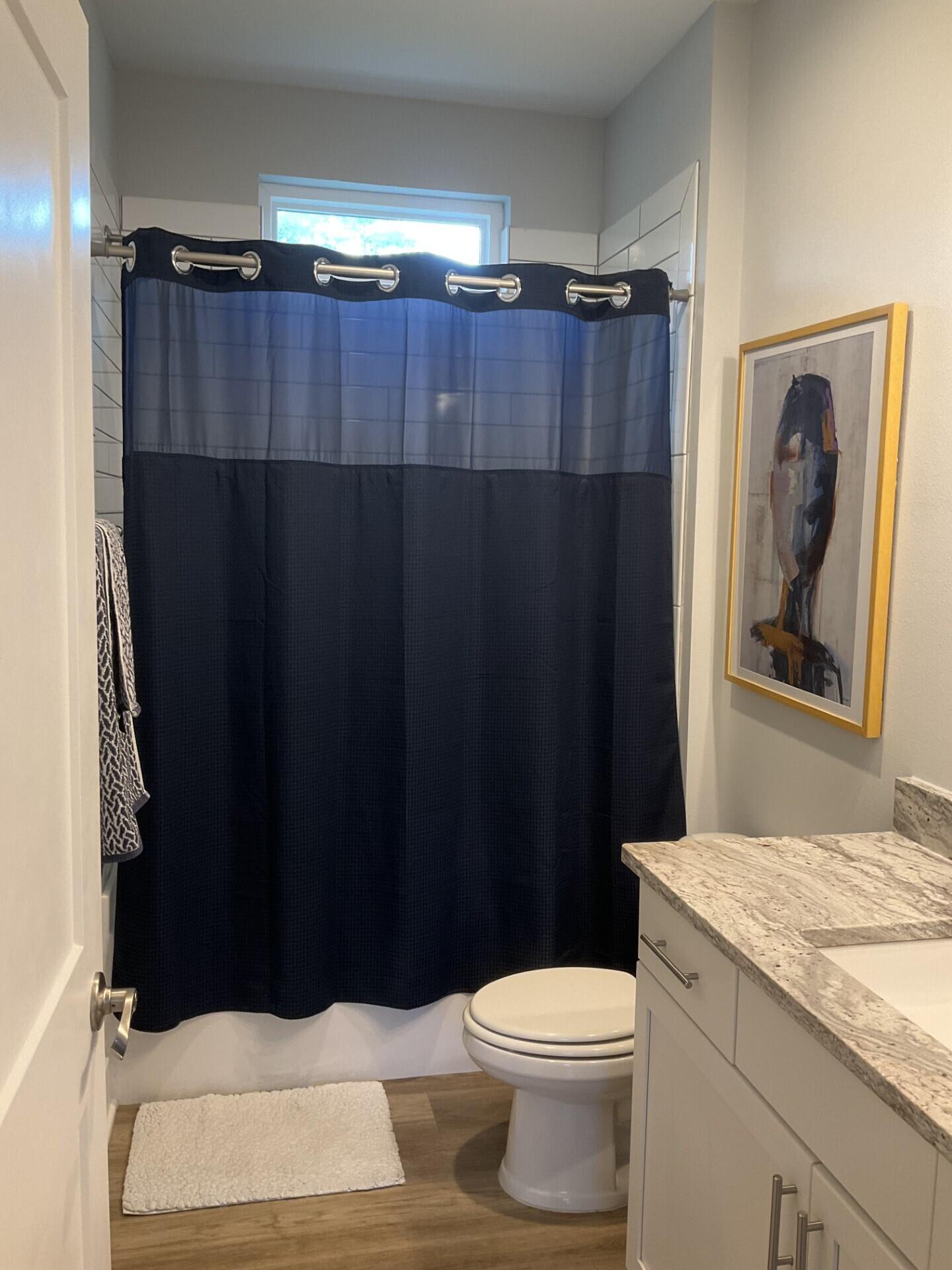 GRAYTON BAYOU - Residential Lease