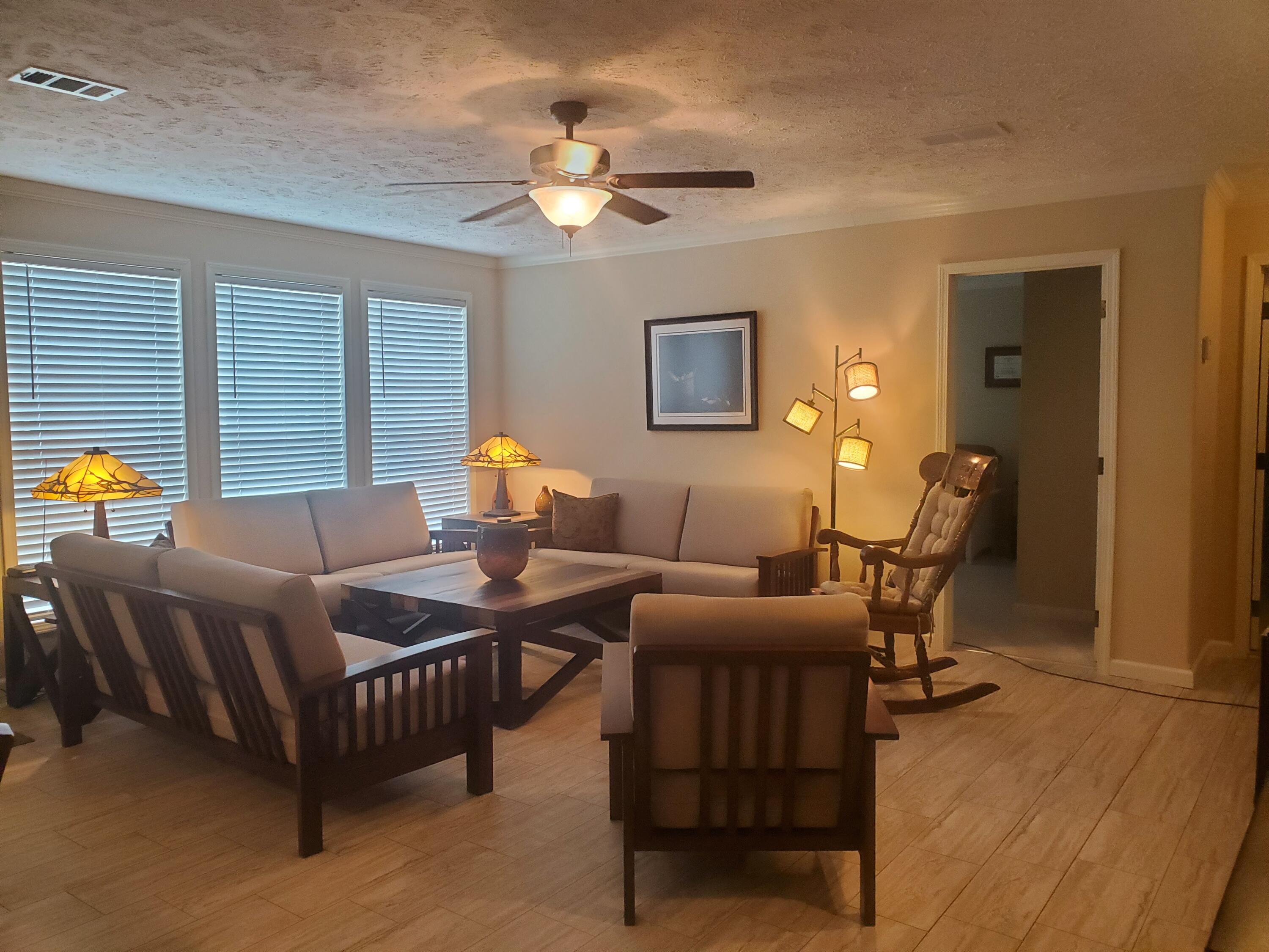 Juniper Lake estates unit 6 of Oakwood Hills S/D - Residential