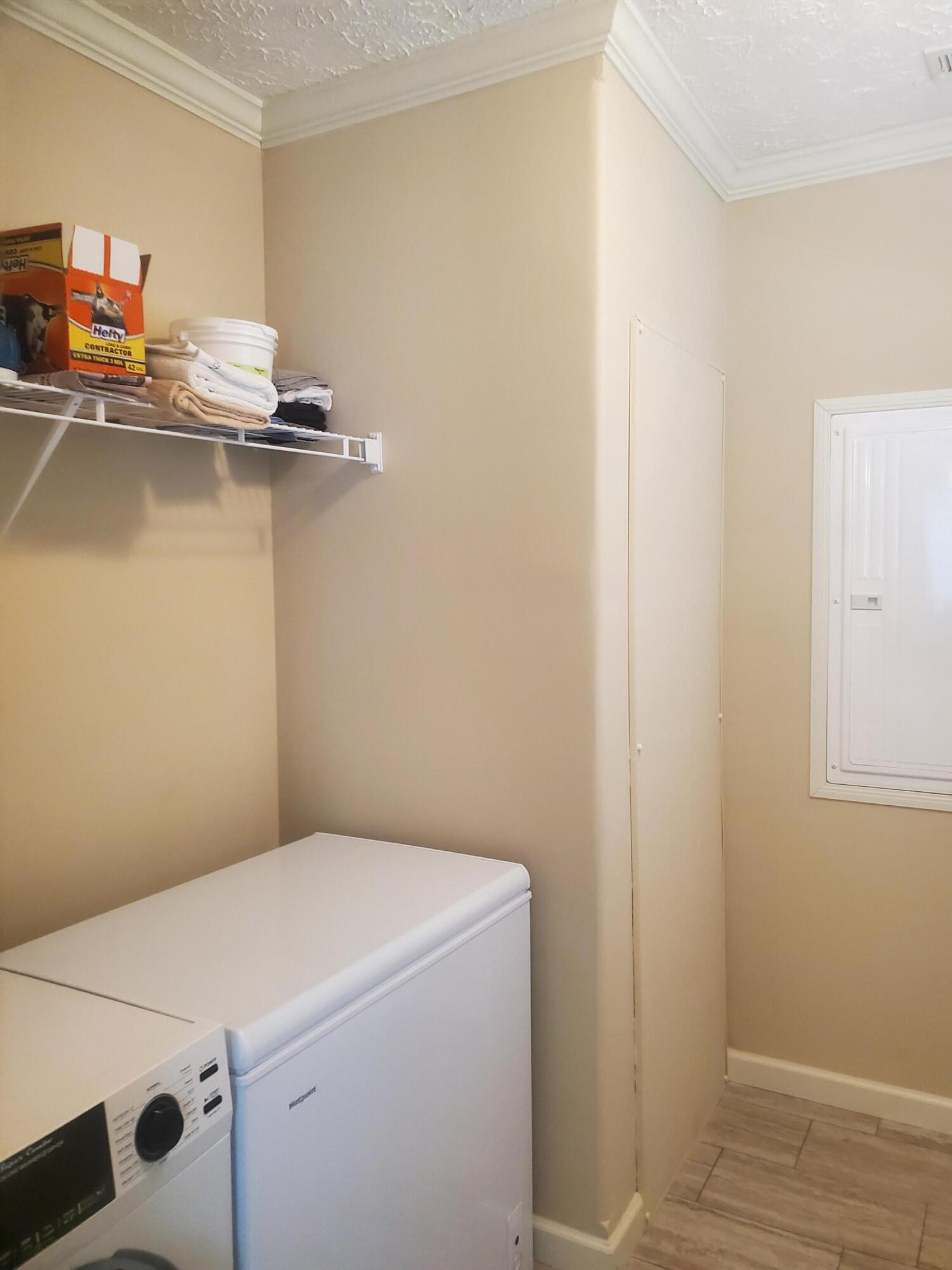 Juniper Lake estates unit 6 of Oakwood Hills S/D - Residential