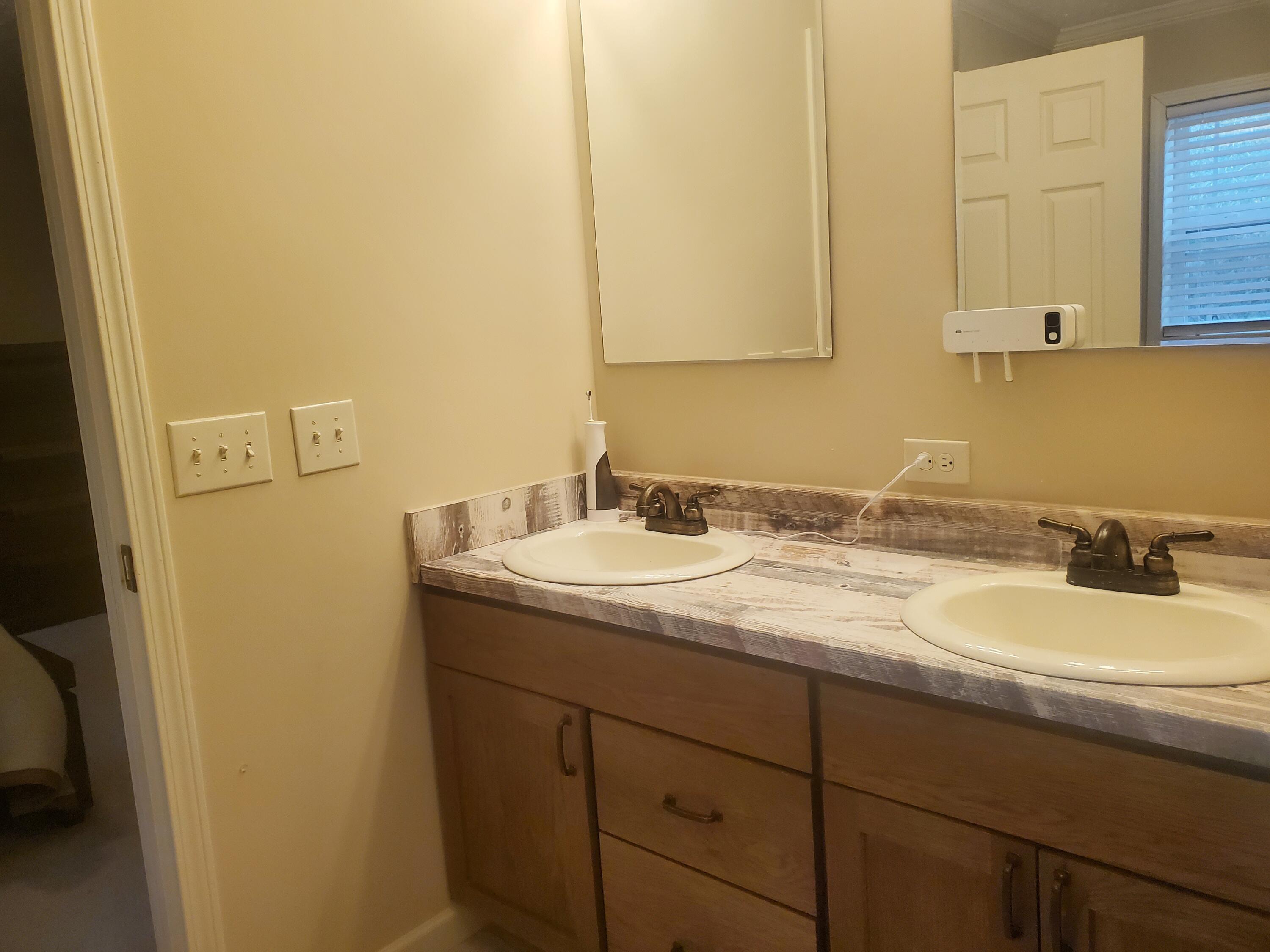 Juniper Lake estates unit 6 of Oakwood Hills S/D - Residential